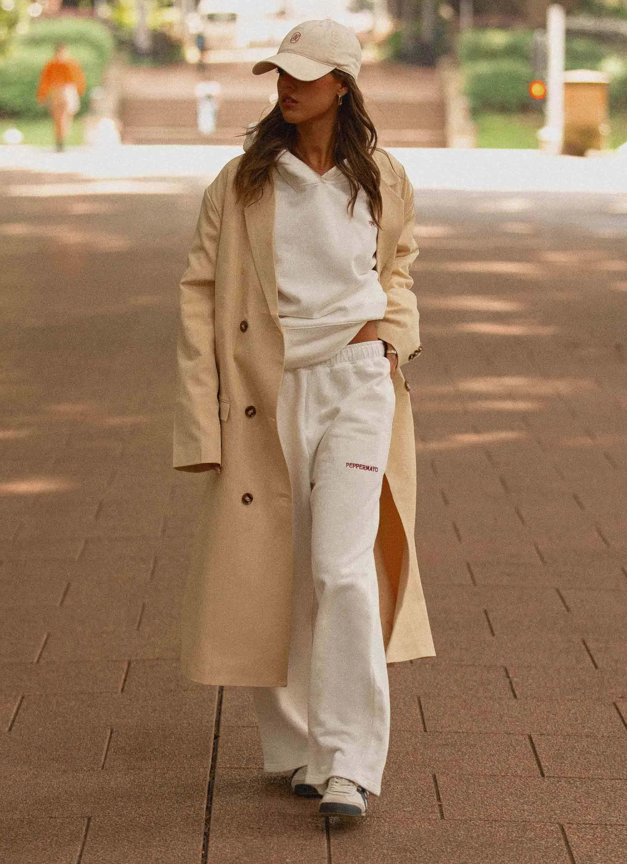 DoubleLayered Neckline Tencel Lyocell Fiber Signature Sweatpants - Ivory