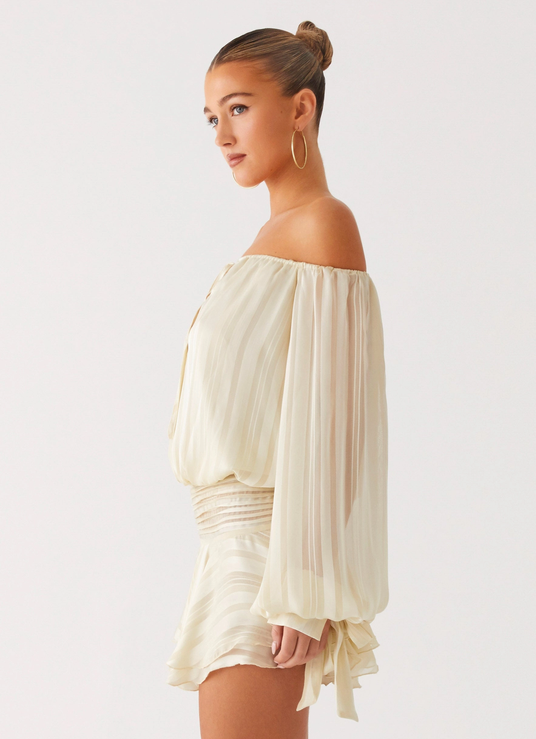 Zip Ease Eira Balloon Sleeve Mini Dress - Ivory