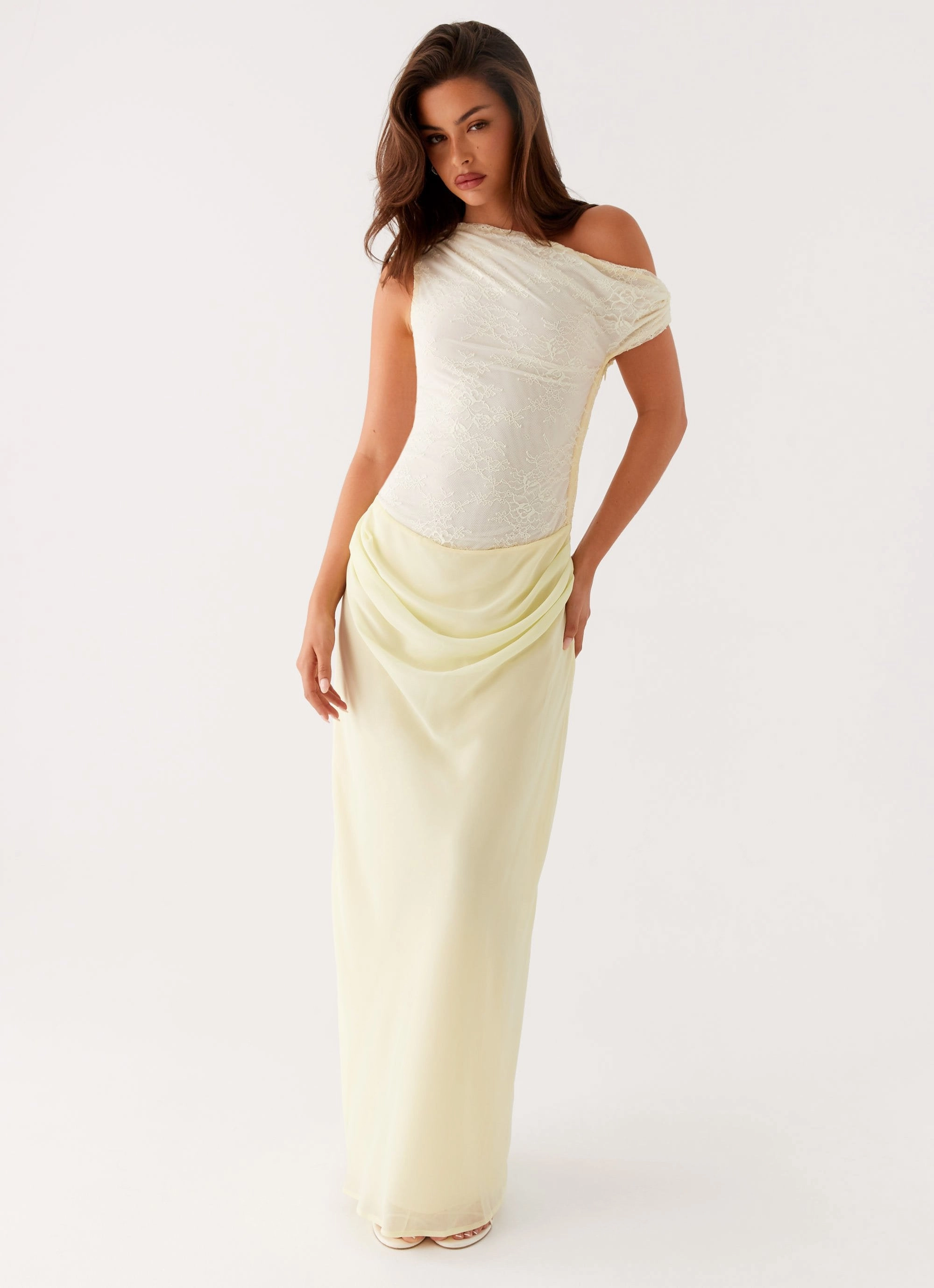 Lili Maxi Dress - Yellow Minimal Cut Comfort Fit