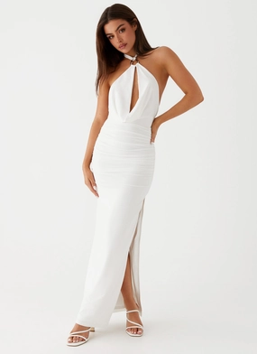 Light and Comfortable Wear Textured Layers Samara Halterneck Maxi Dress - White