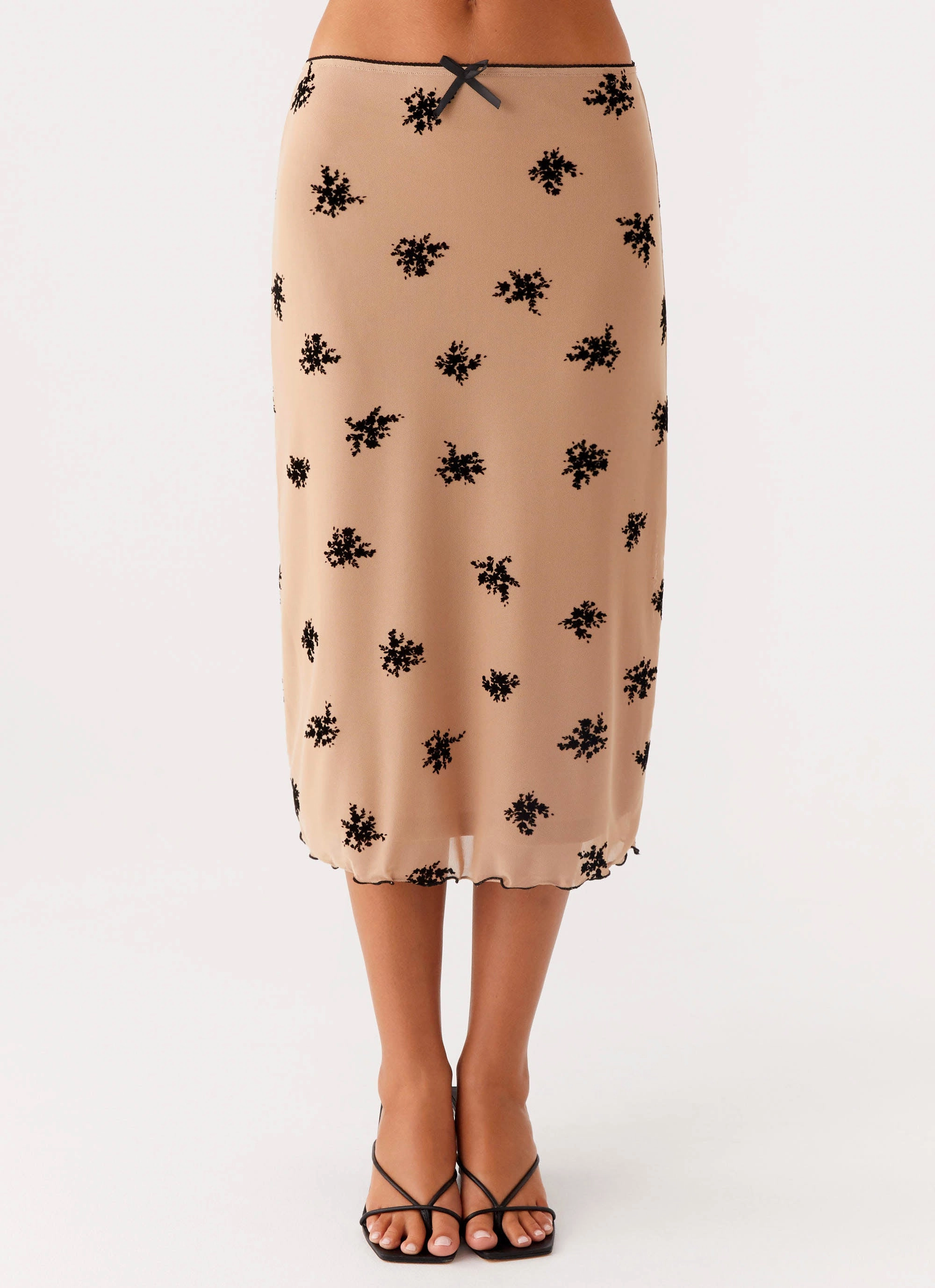 Low Maintenance Fabric Classic Fit Rocca Midi Skirt - Nude