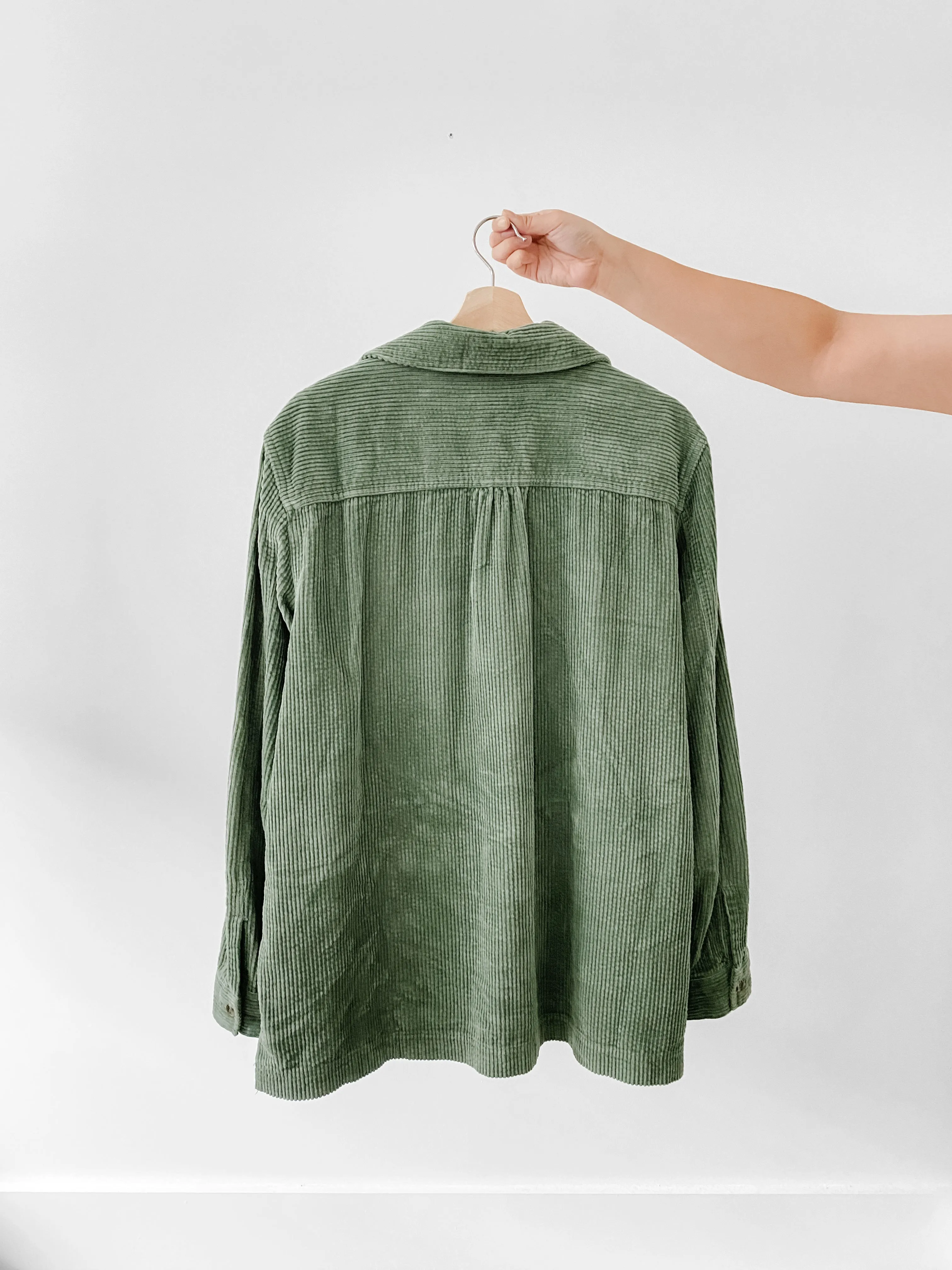 LL Bean Green Corduroy Button Up (XL)
