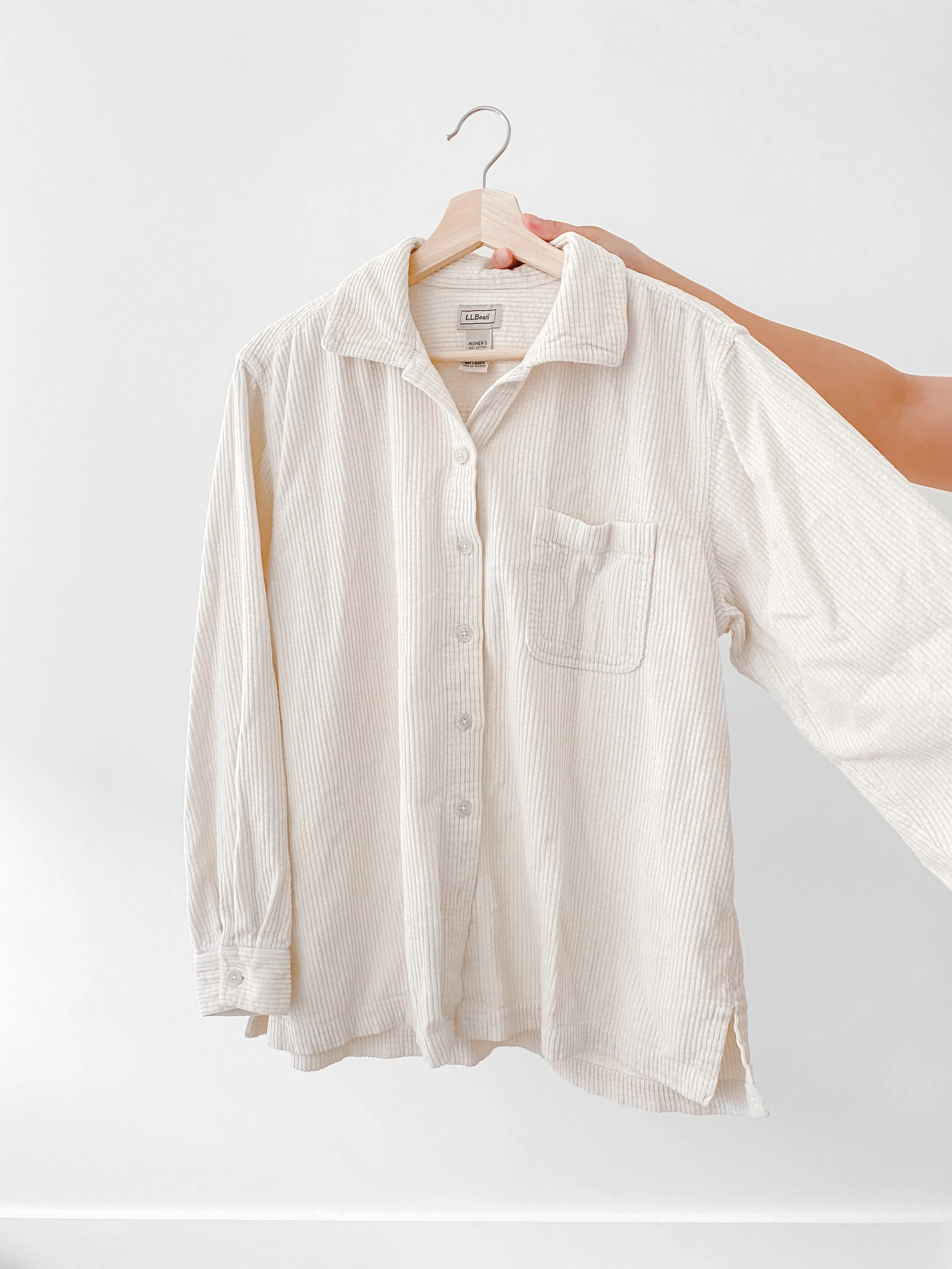 LL Bean Snow Corduroy Button Up (L)