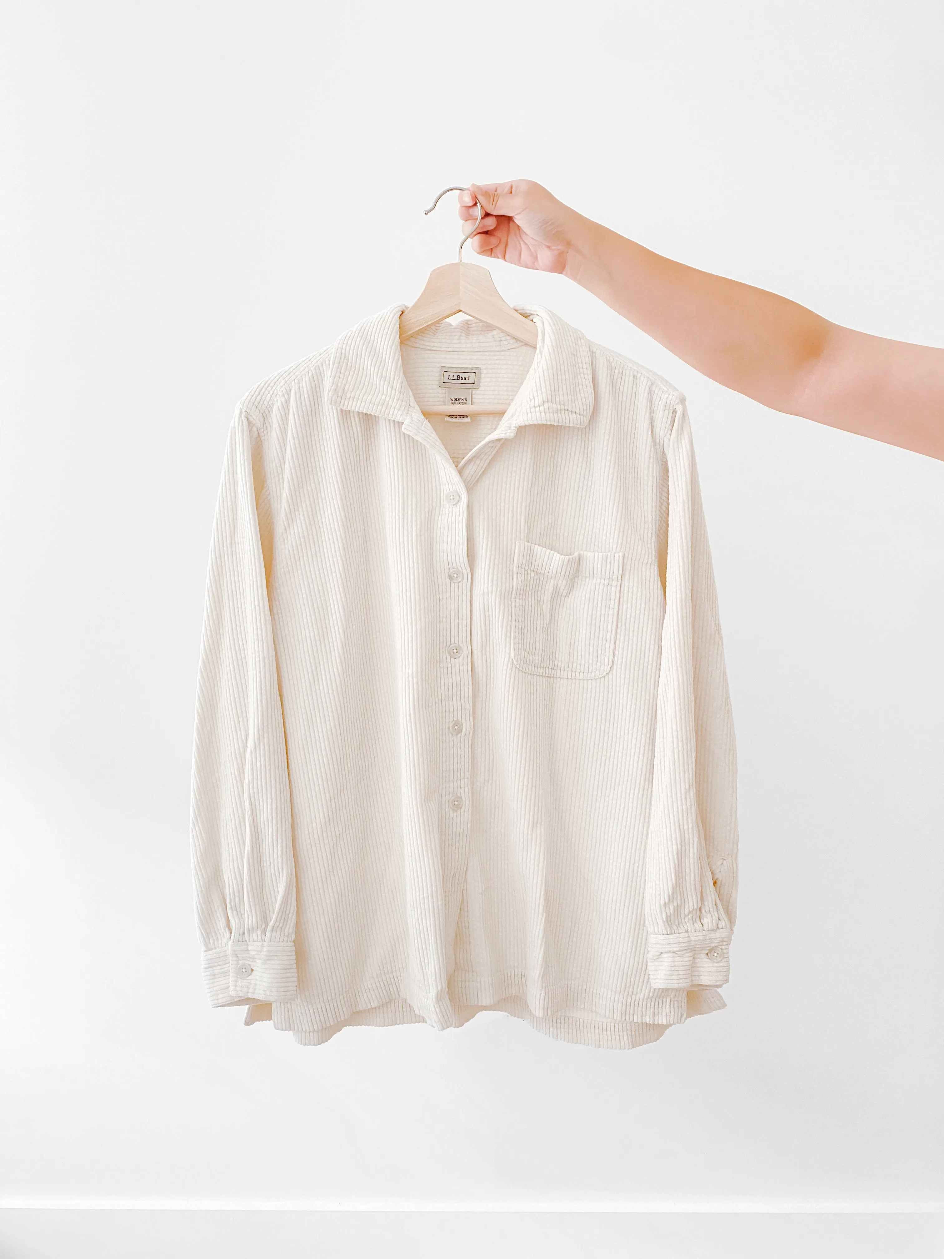 LL Bean Snow Corduroy Button Up (L)