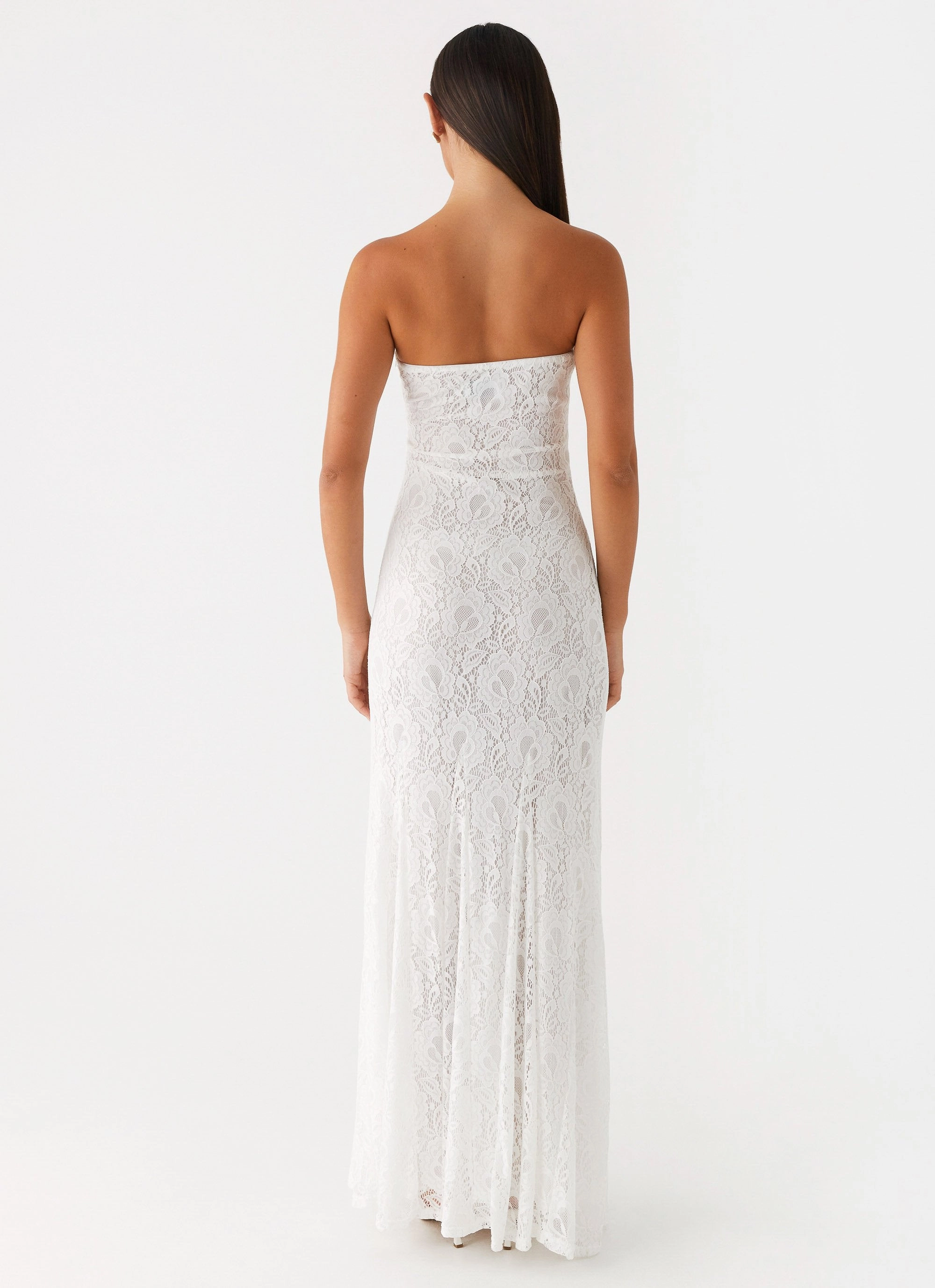Color Soft Calm Finish Lolita Lace Maxi Dress - Ivory