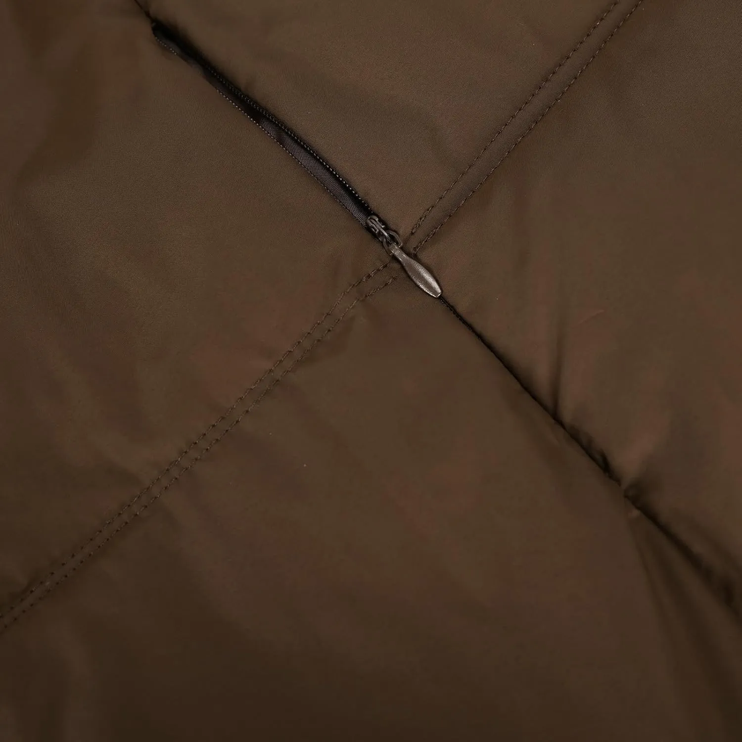Long Winter Down Coats for Women Warm Zip Up Hooded Puffer Jacket Lightweight Quilted Jackets Outerwear with Pockets