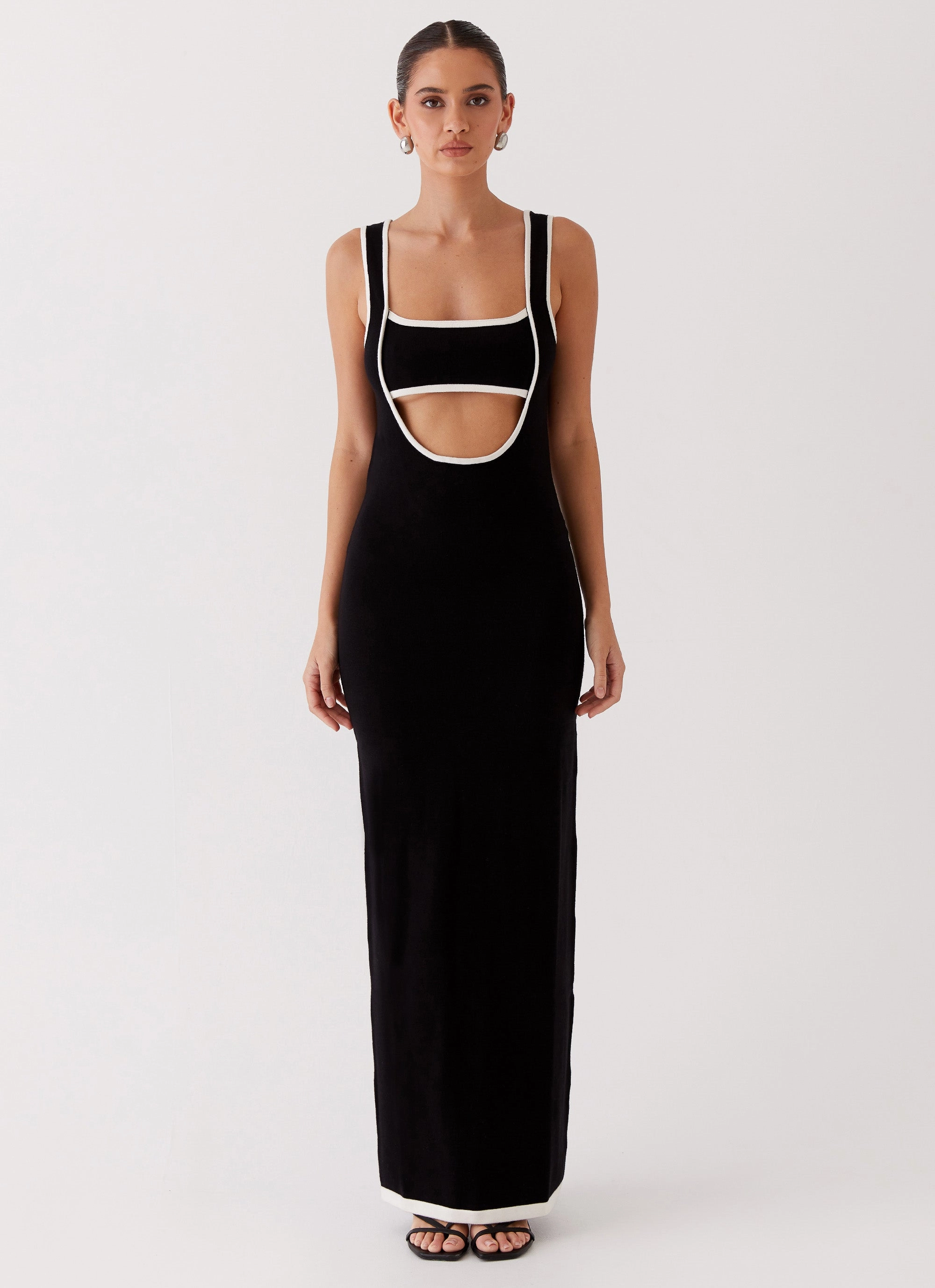 Timeless fitted silhouette soft elegance Lost In Paris Knit Maxi Dress - Black