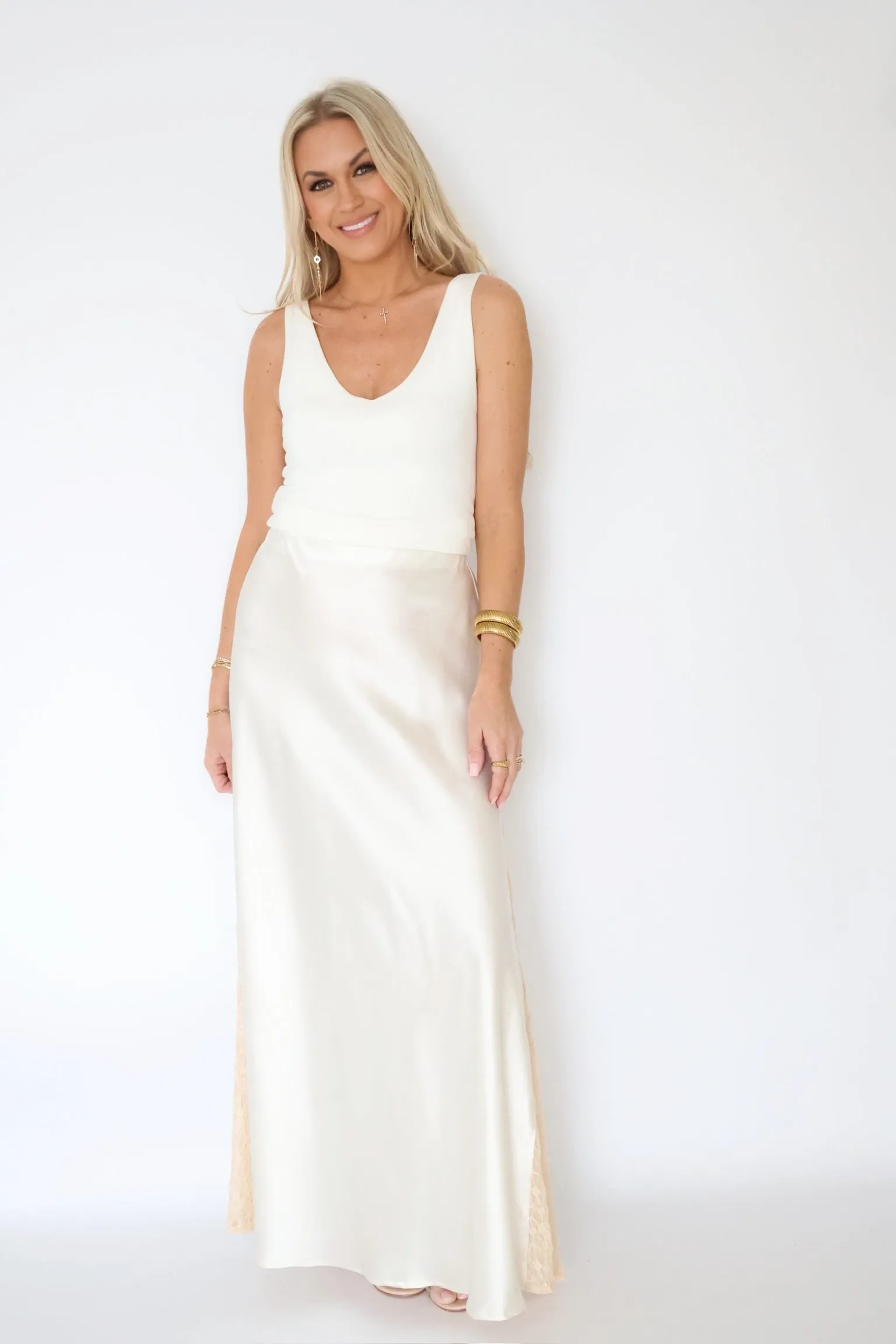 Louise Lace Midi Skirt- Ivory (FINAL SALE) Light Fit