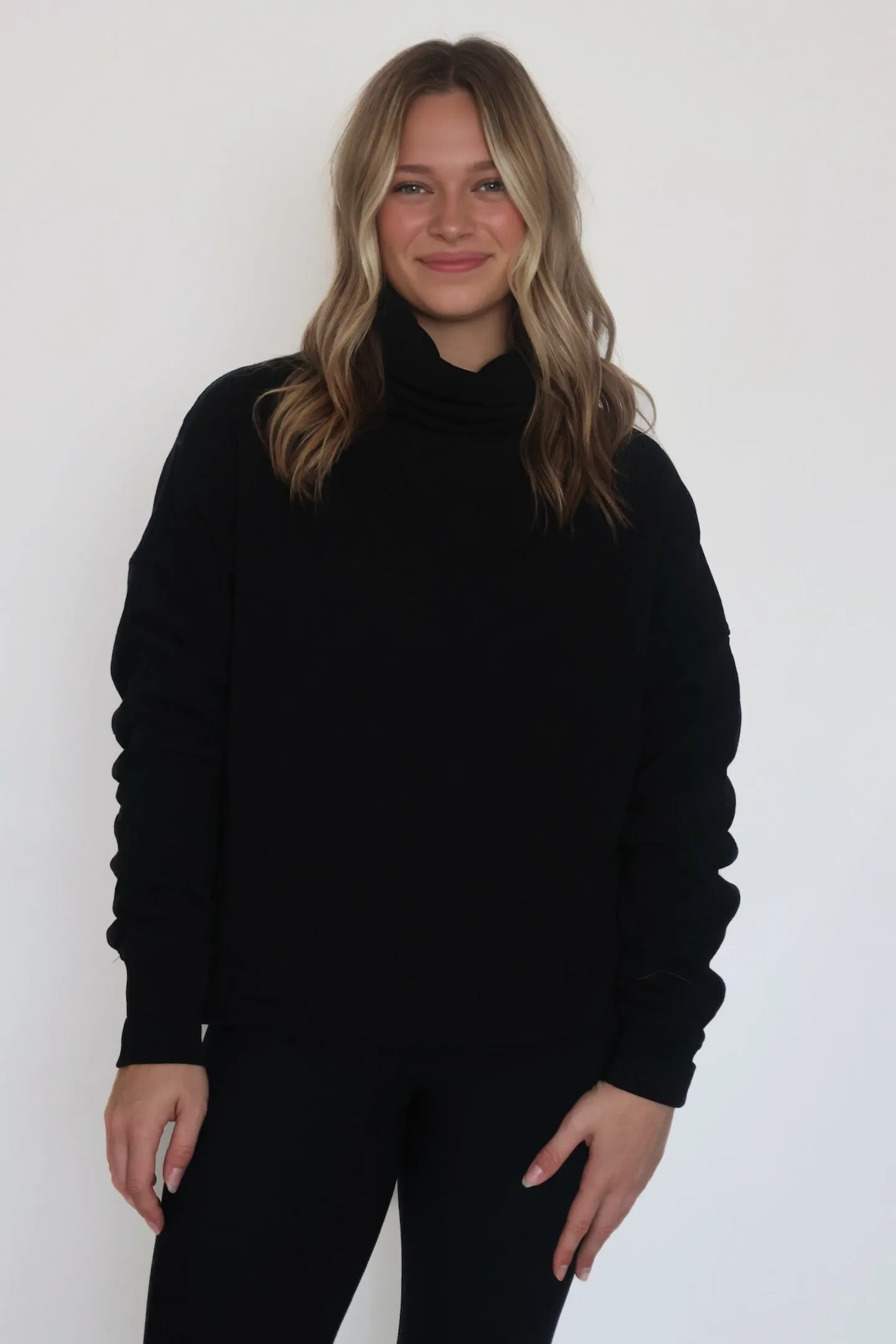 Temperature Control Fabric Lounge Layer Turtleneck