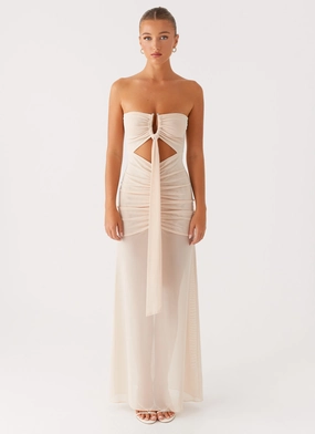 Lovie Maxi Dress - Beige Versatile Layers Trendy Vibe