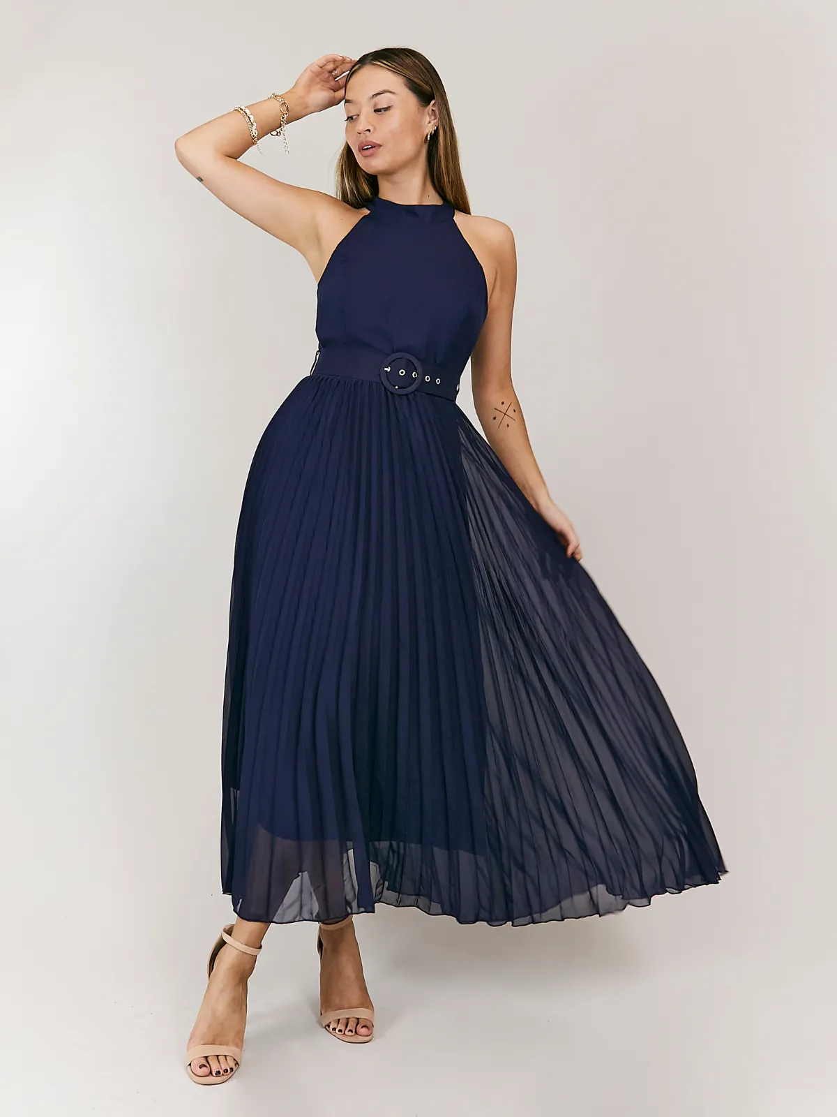 Weekend Style Clean Comfort Luisa Belted Pleated Maxi Dress / Navy