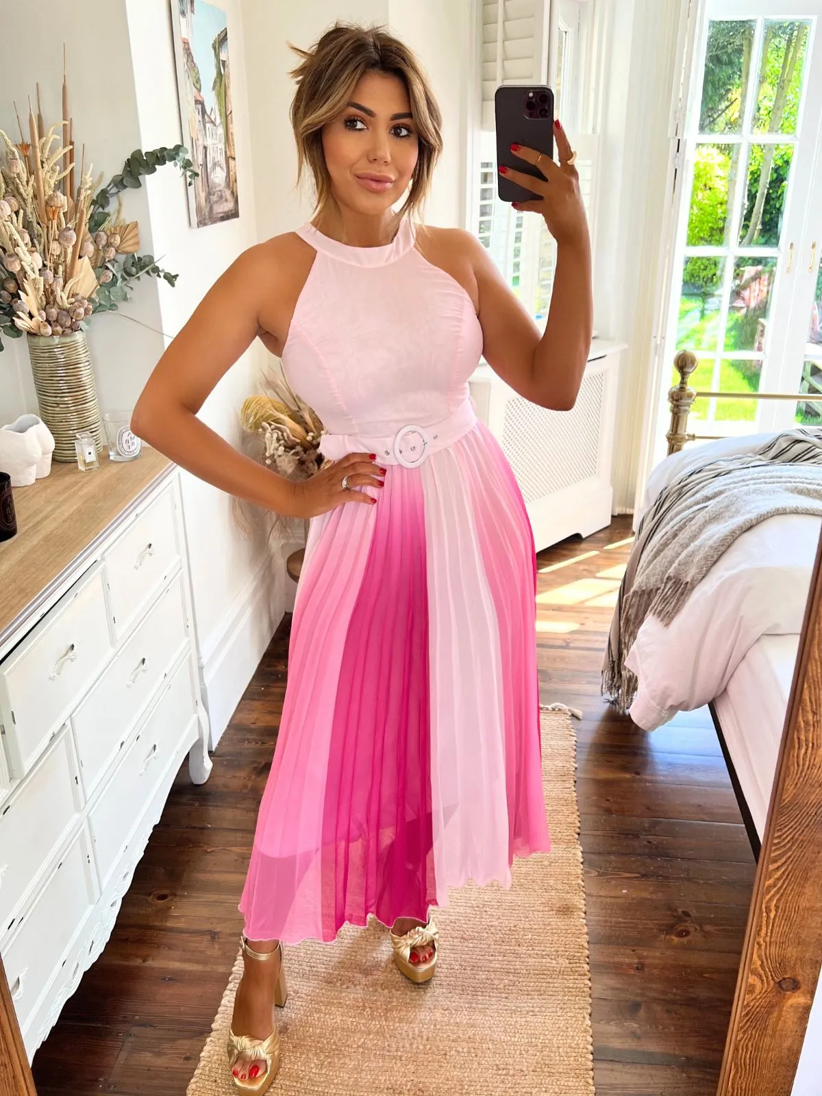 Luisa Belted Pleated Maxi Dress / Ombre Flap-Detail