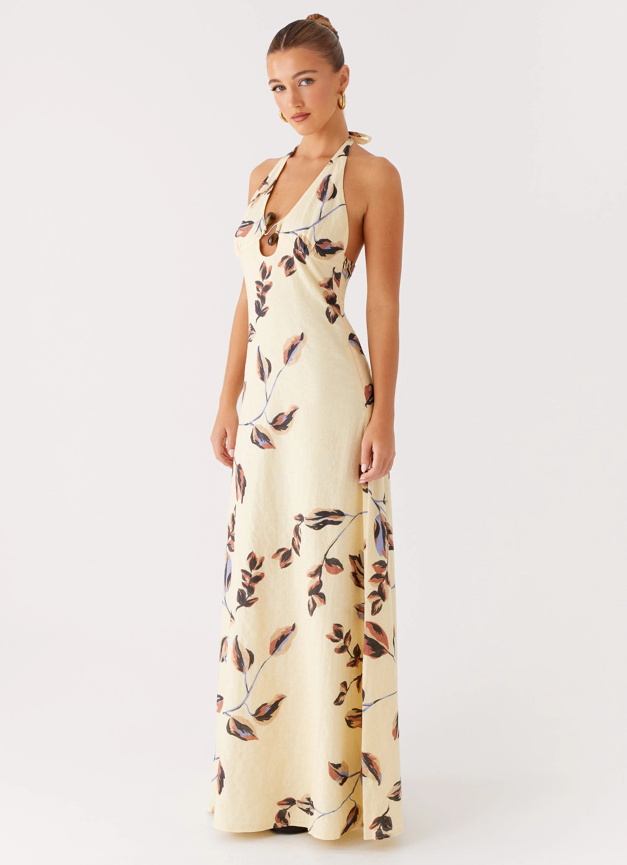Elvina Halter Neck Maxi Dress - Buttercream Bliss Travel Essential