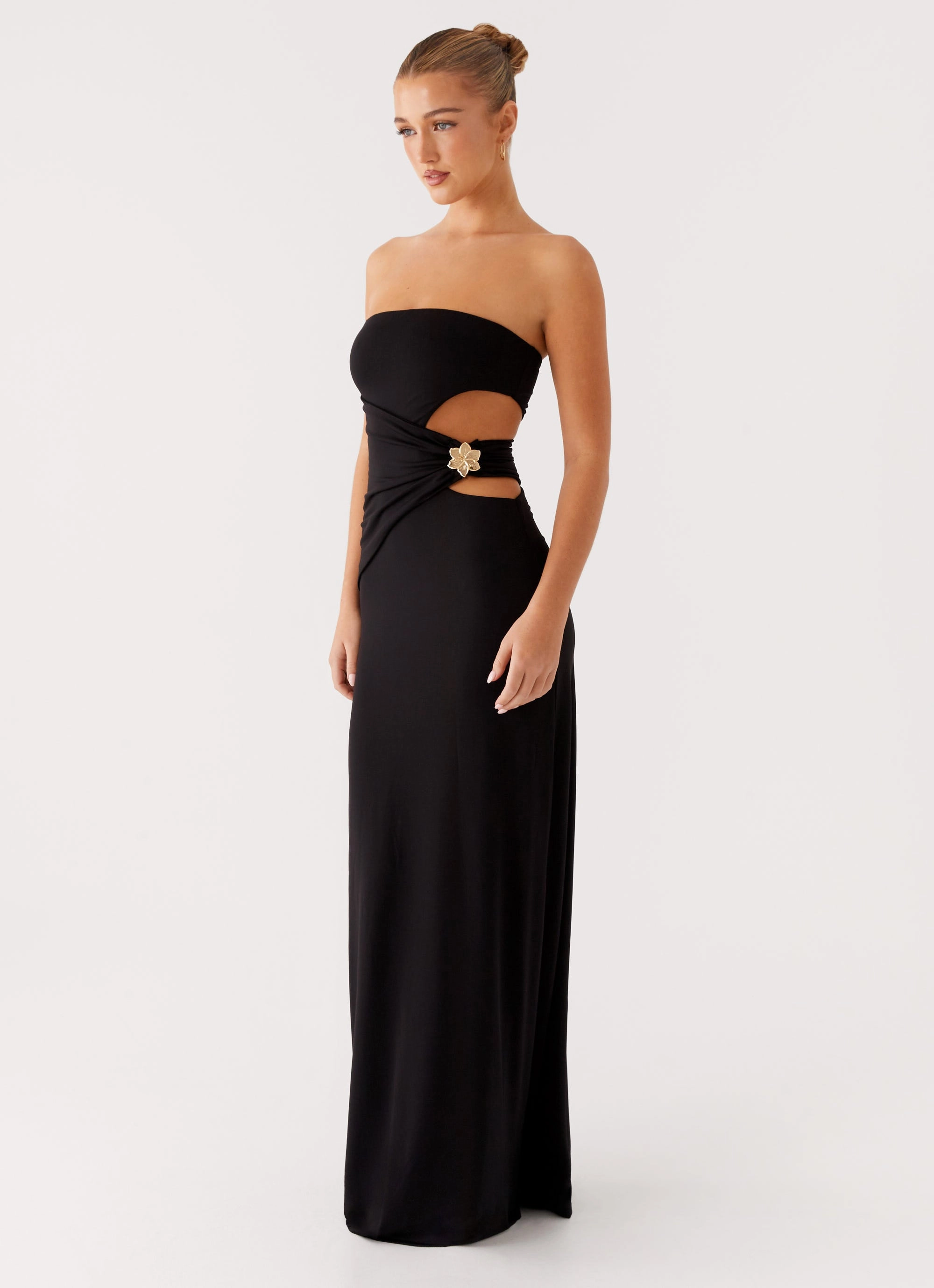 Clean Mood Collar Accent Anetta Maxi Dress - Black