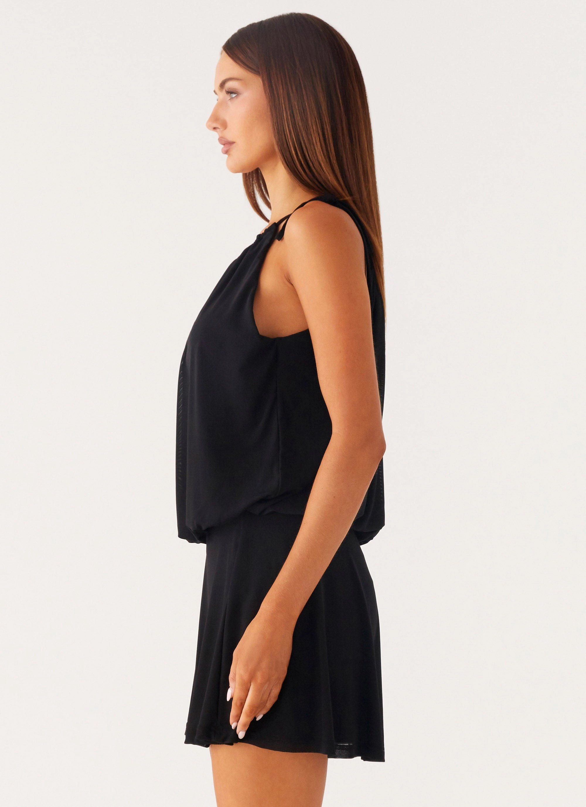 Makes Sense Mini Dress - Black Classic Layer understated look