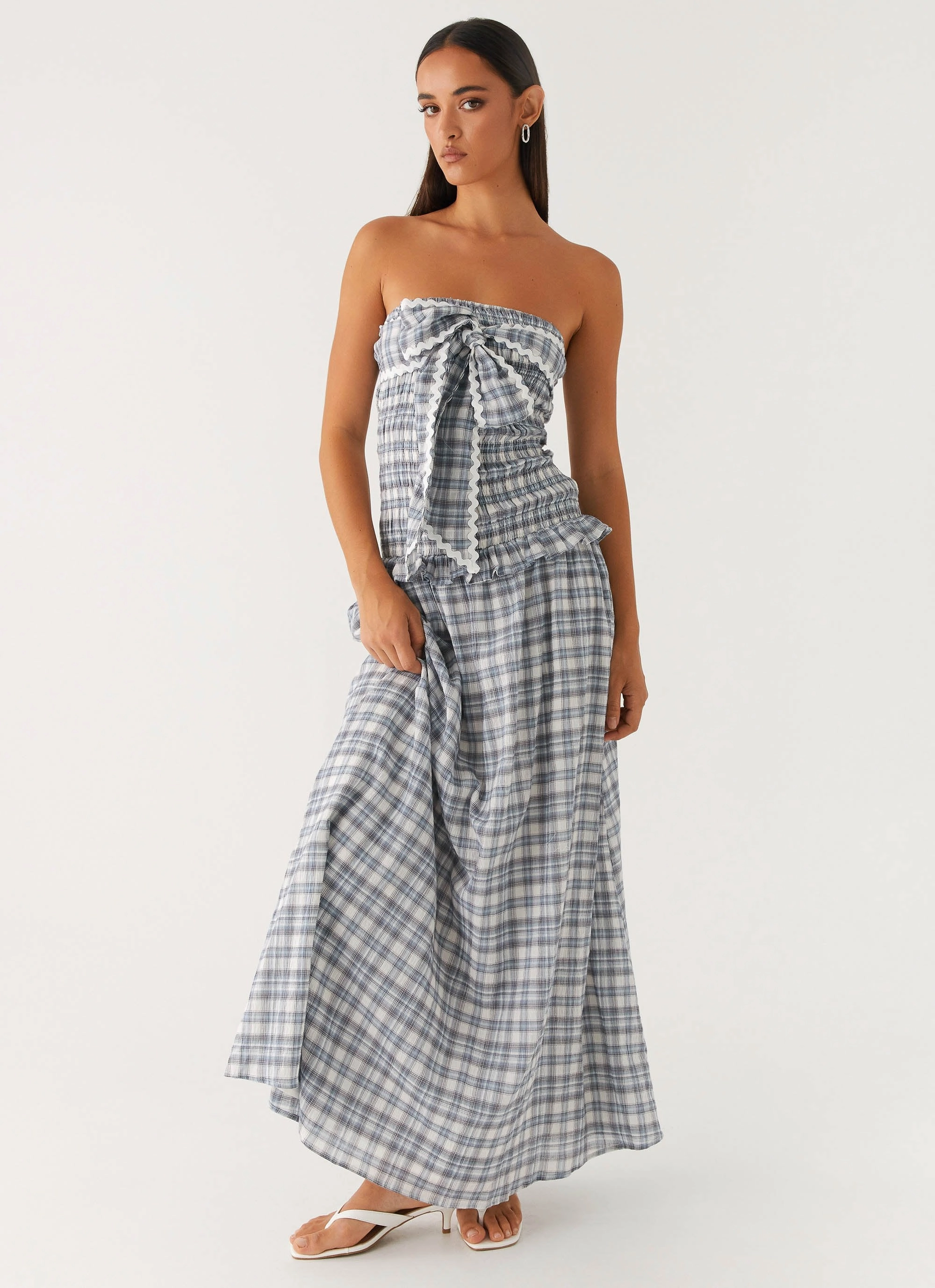 Timeless Fashion Bold Design Malia Shirred Maxi Dress - Blue Grey Check