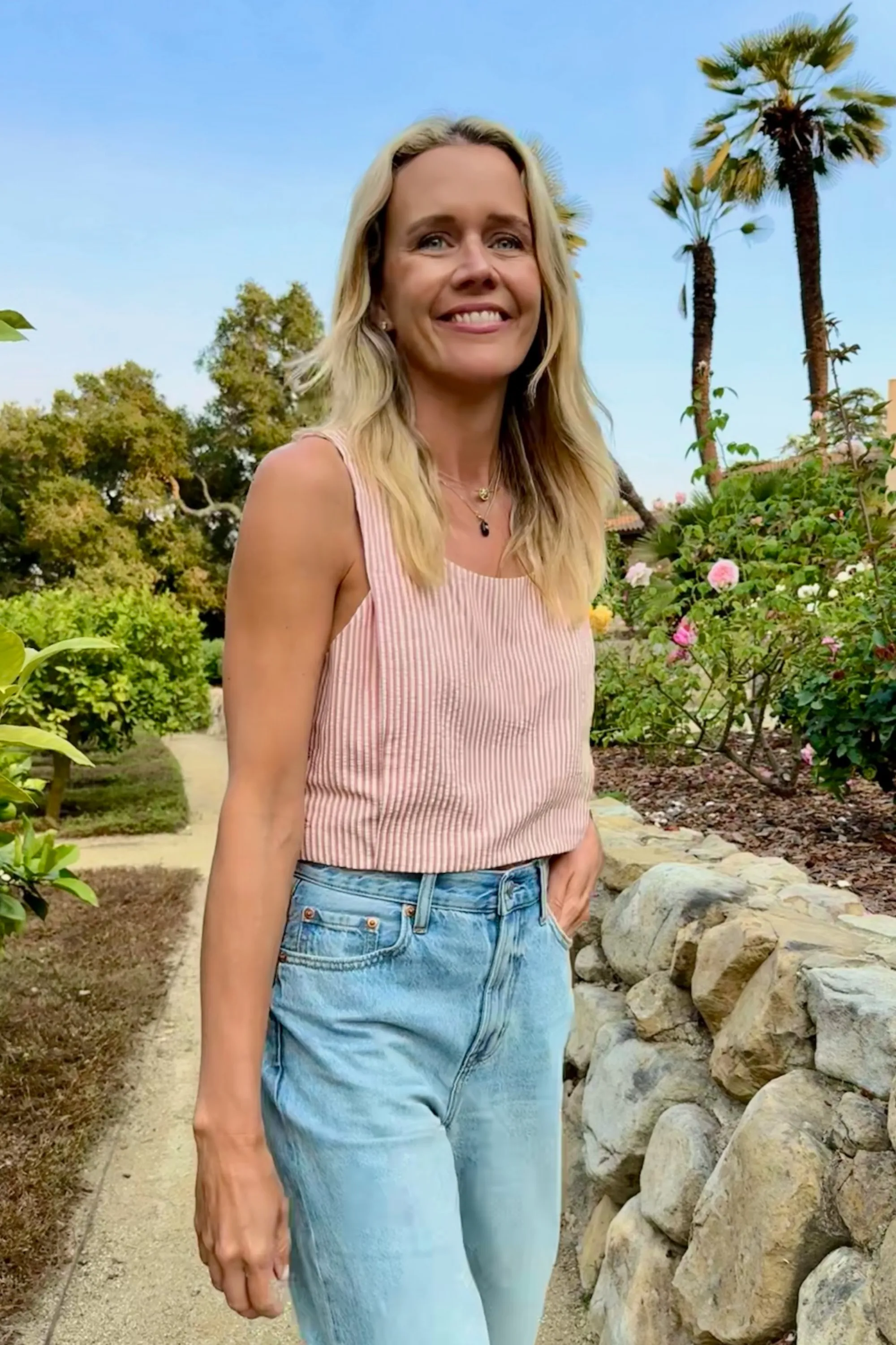 MASONS DAUGHTER | Sophia Top, Nantucket Red & Ivory Seersucker Core Comfort