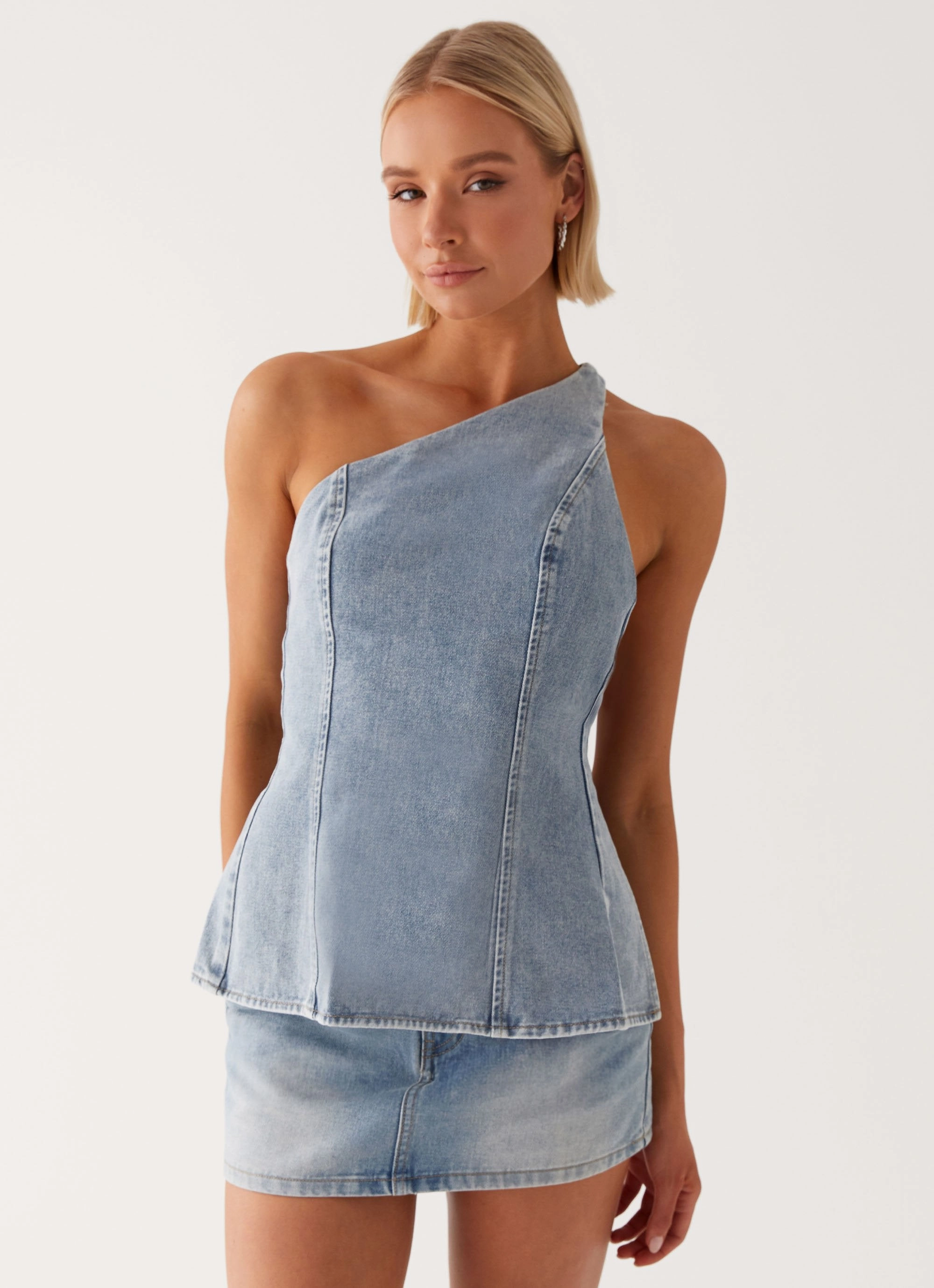 Non Irritating Edges Smooth Layer Maysa Low Rise Mini Skirt - Blue