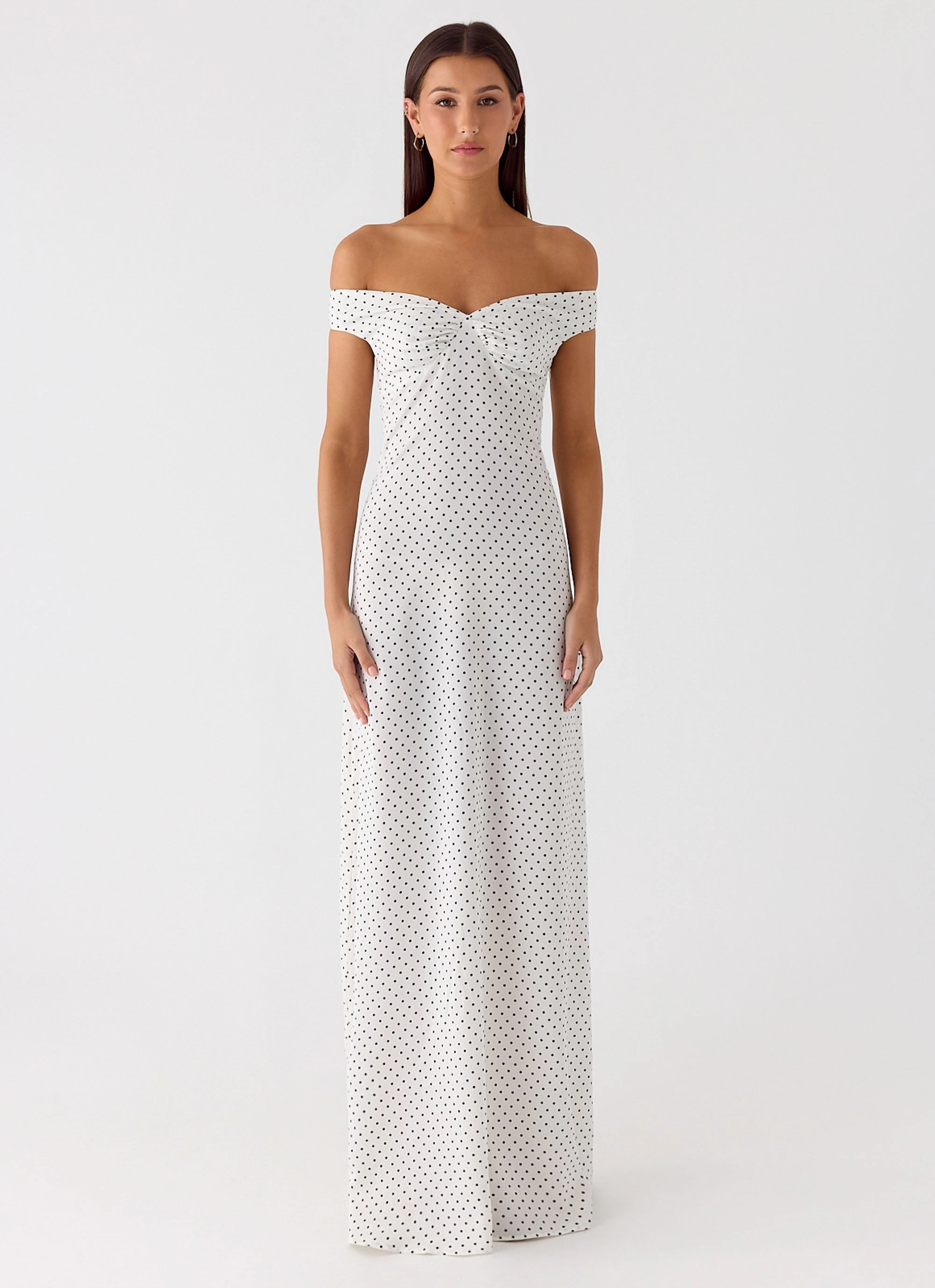 Elegance Glow Dreamy Touch Melany Maxi Dress - White Polkadot