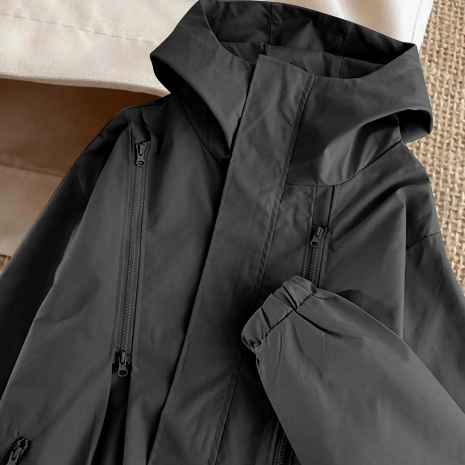 Mens Oversized Rain Jacket Lightweight Waterproof Hooded Windbreaker With Pockets Raincoat For Outdoor Hiking Running