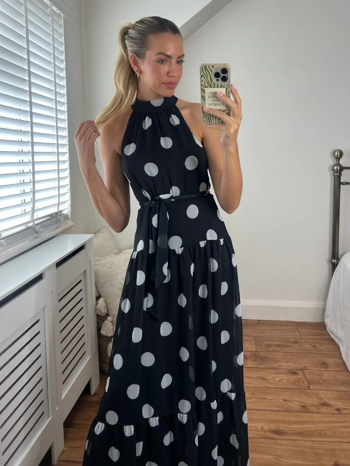 Willow High Neck Maxi Dress / Mono Print Urban Touch Sleek Tailoring