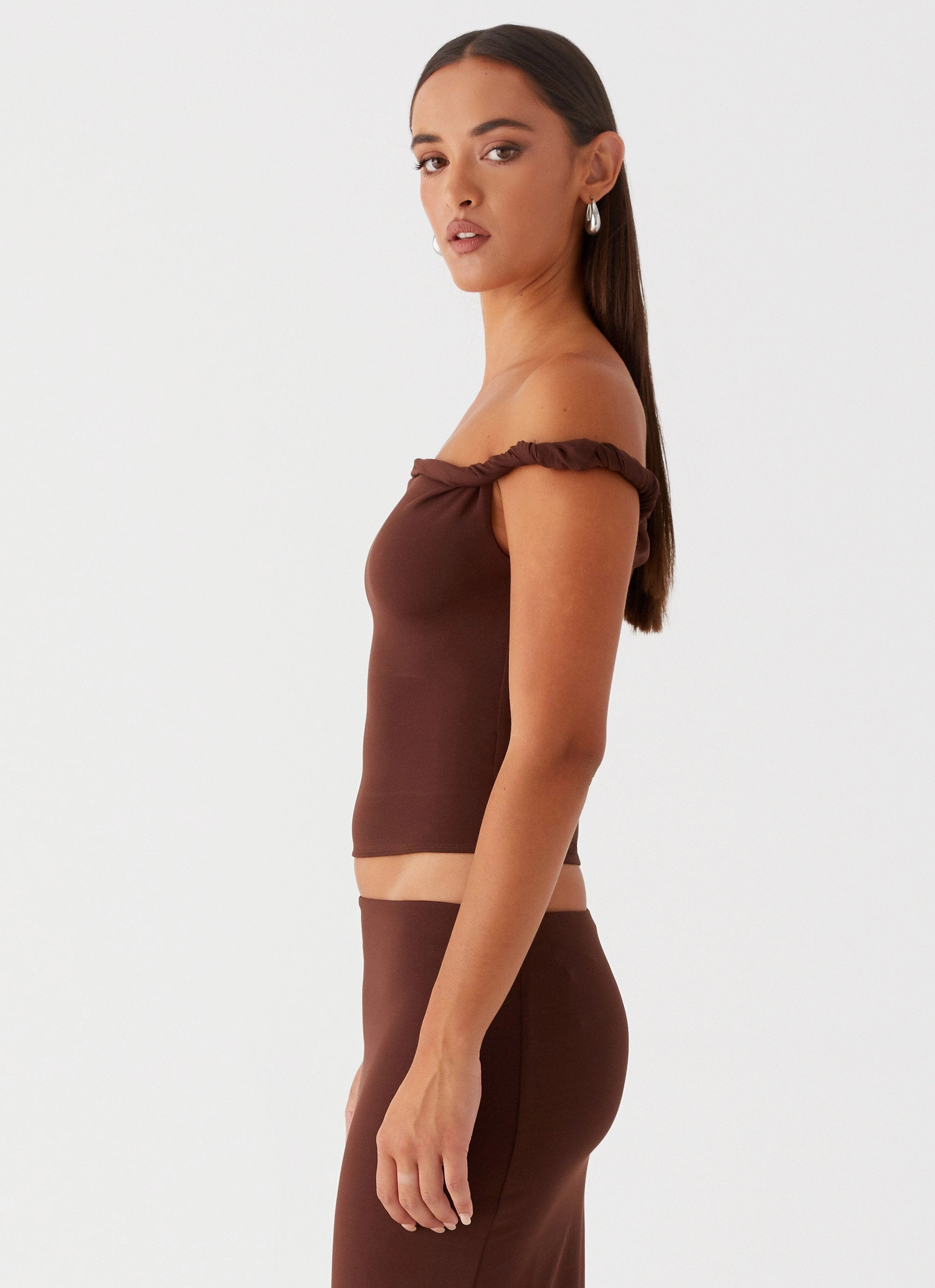 Solace Soul Twist Shoulder Top - Chocolate Casual Pullover Versatile Base Layer