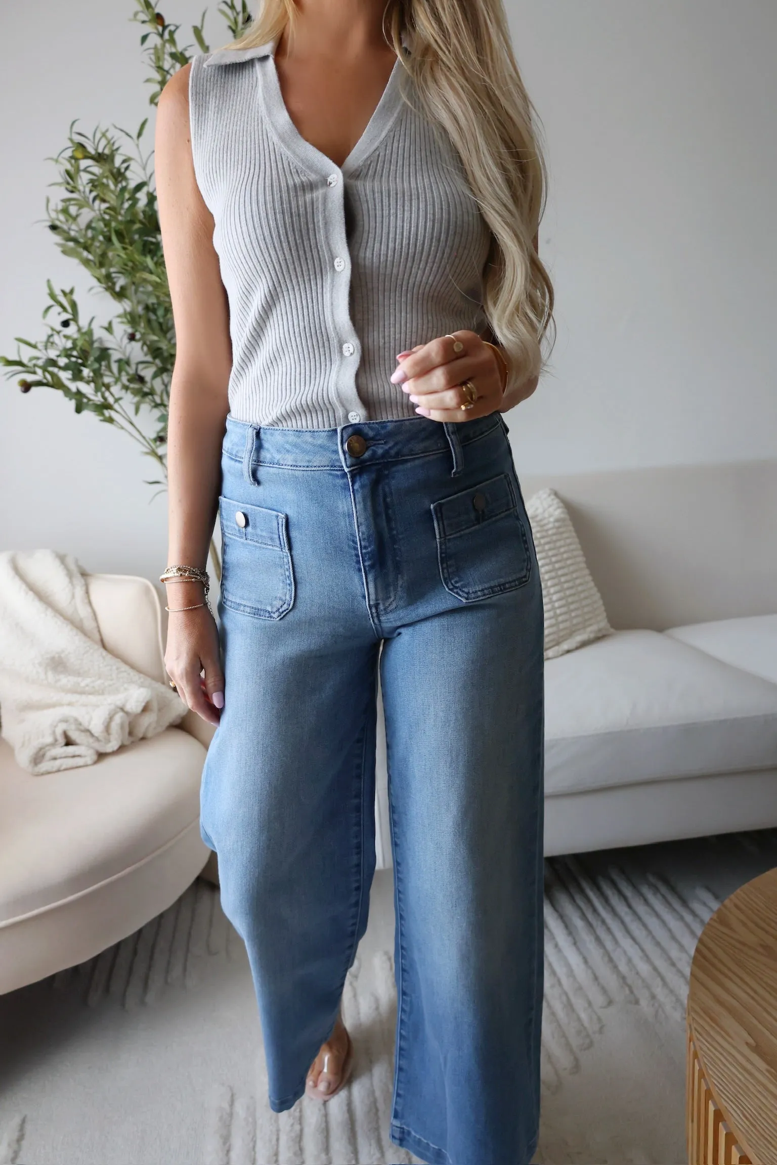 Meg High Rise Fab Ab Wide Leg Jean - Assertive FadeResistantTreatment