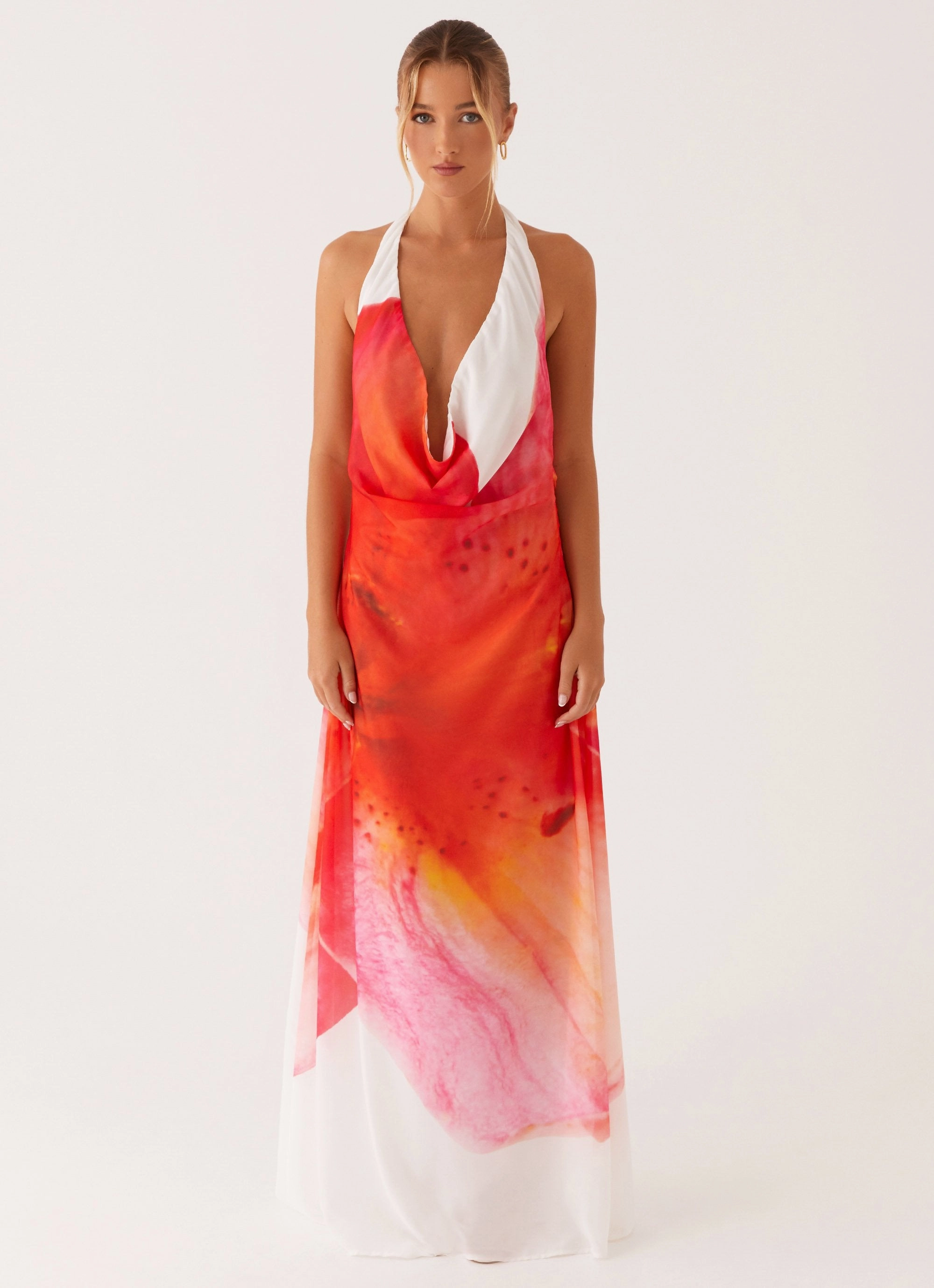 Flexible Mood City Layers Calabasas Maxi Dress - White Floral