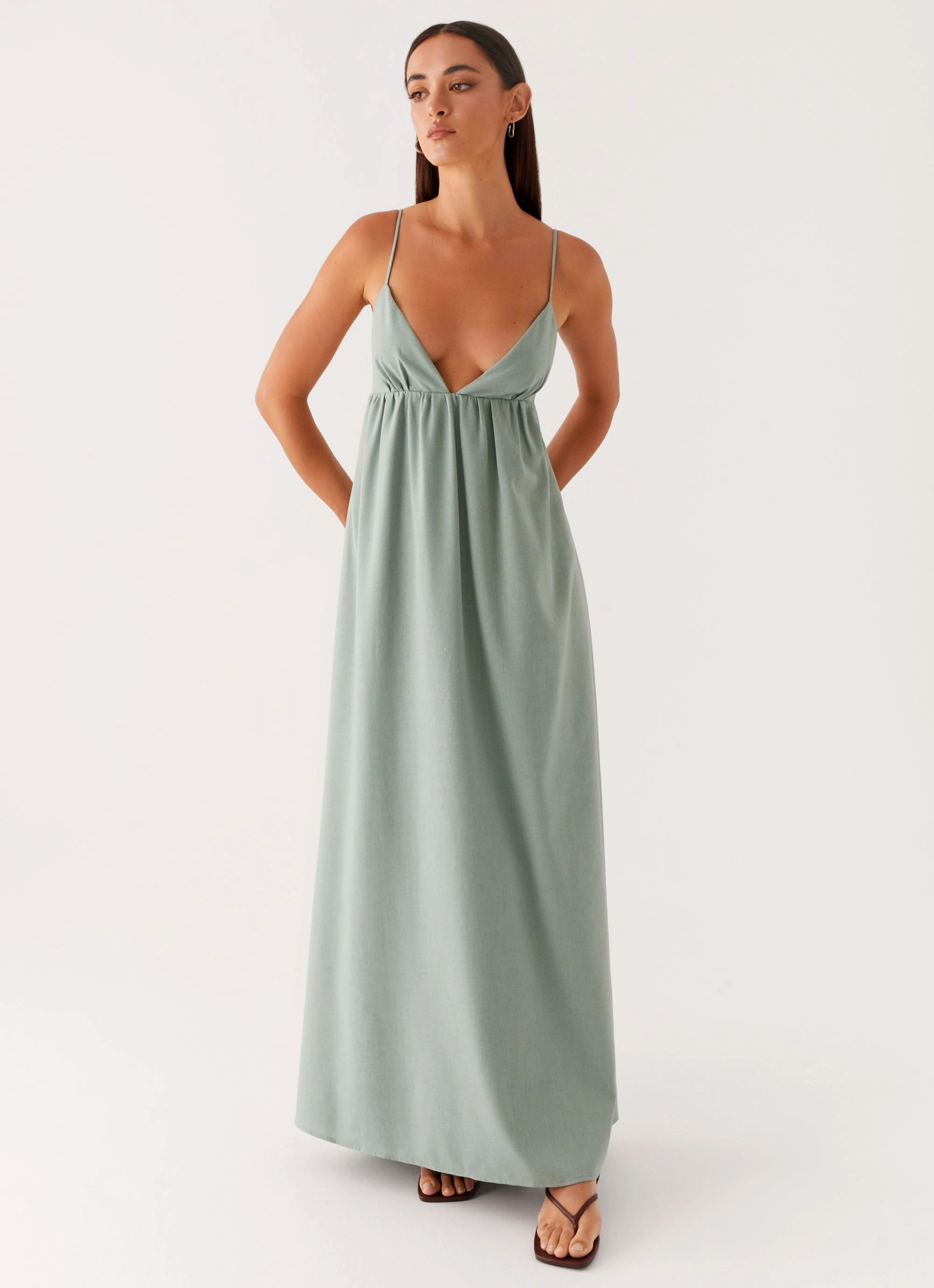 Greer Maxi Dress - Sage Hook-And-Eye