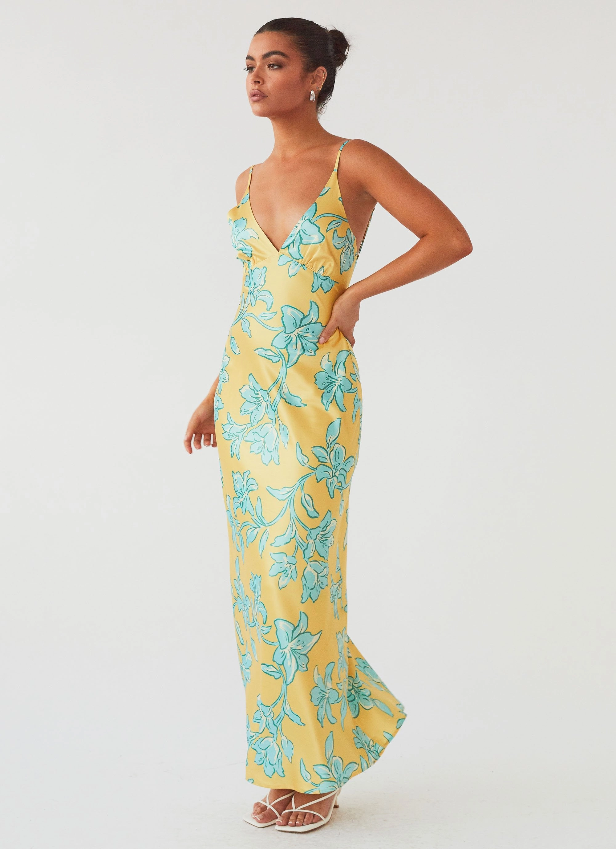 Sorrento Sun Maxi Dress - Golden Bloom Sleek Design Fit