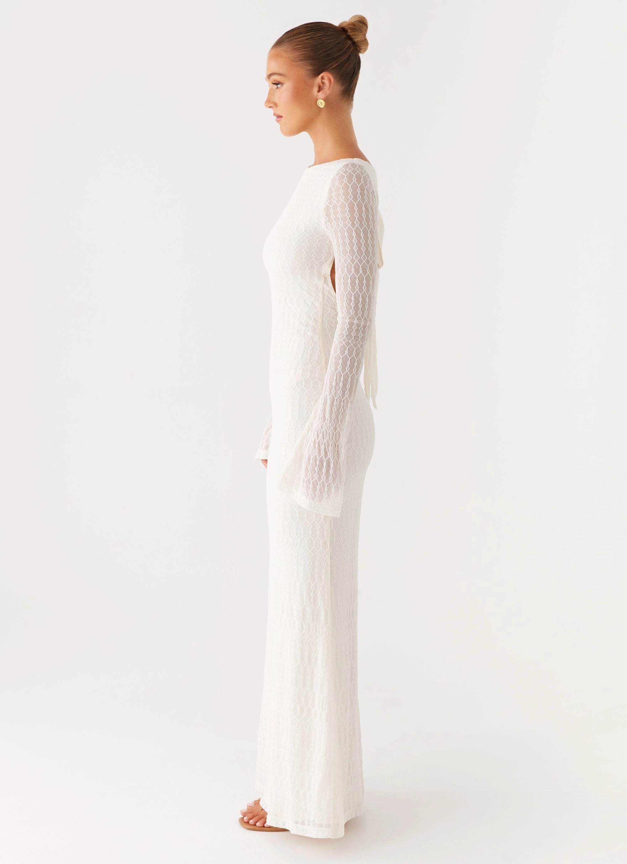 Ethereal Long Sleeve Maxi Dress - Ivory Elegant evening wear