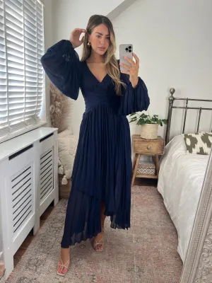 Toni Long Sleeved Pleated Maxi Dress / Navy Lightweight Feel relaxed shape