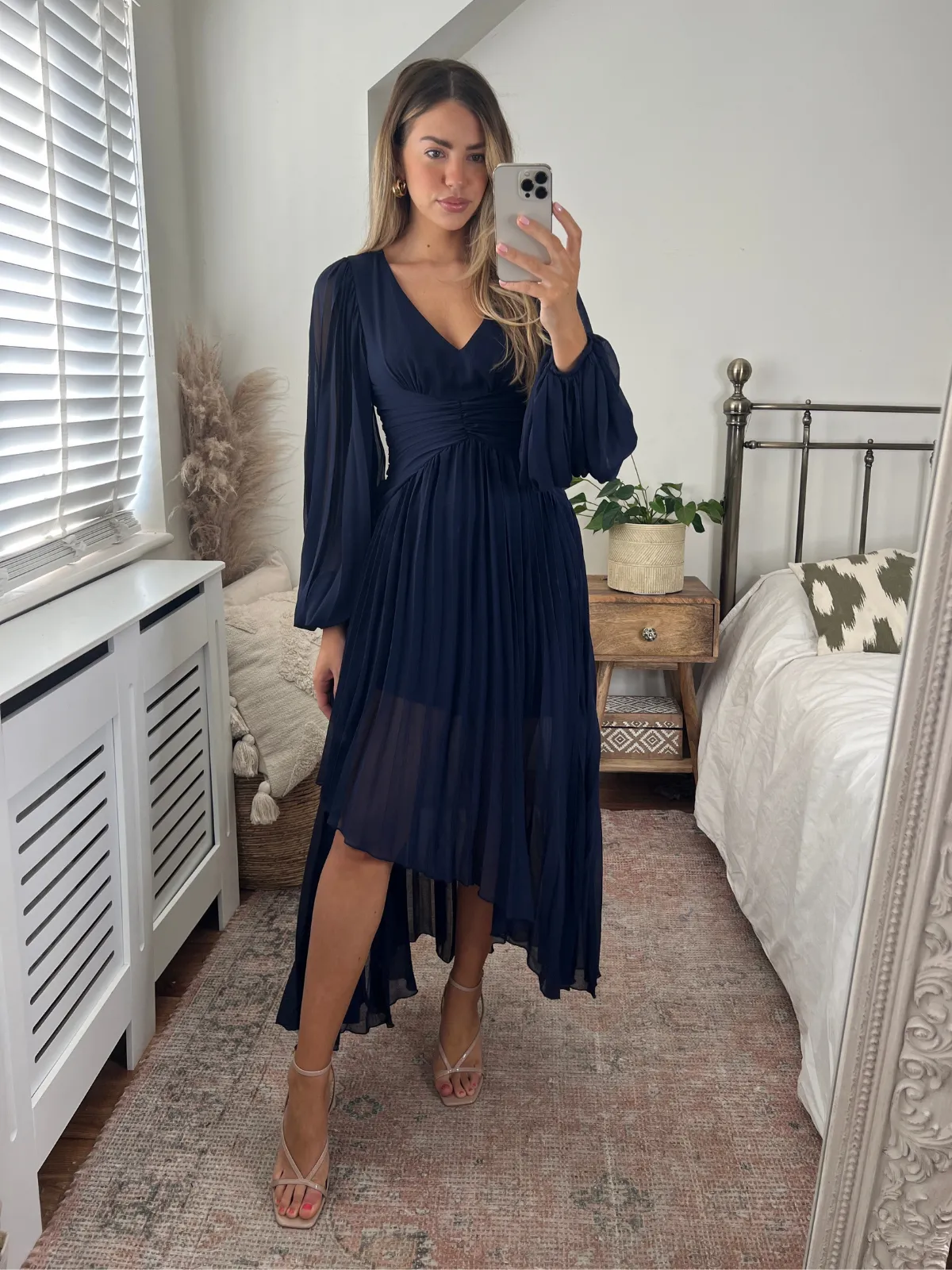 Travel Fit Toni Long Sleeved Pleated Maxi Dress / Navy