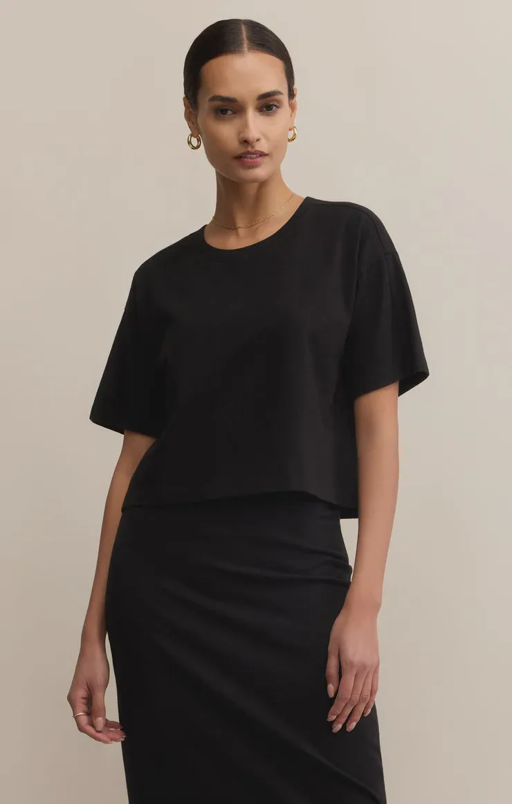 Layered Collar Structure TemperatureRegulating Material On the Go Tee- True Black