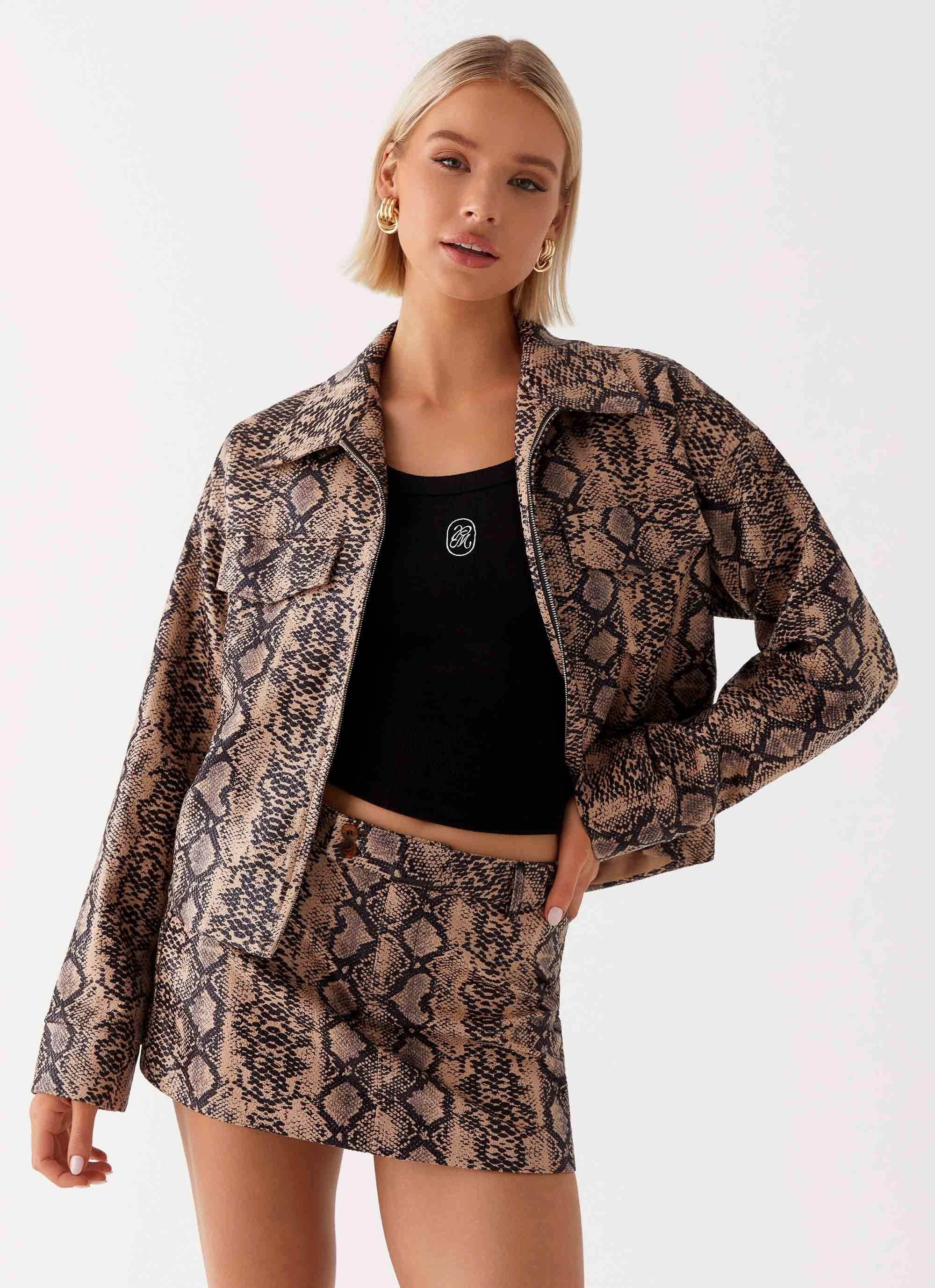 Bethany Oversized Jacket - Snake Hypoallergenic Fiber Filling FlexFoldPackaging