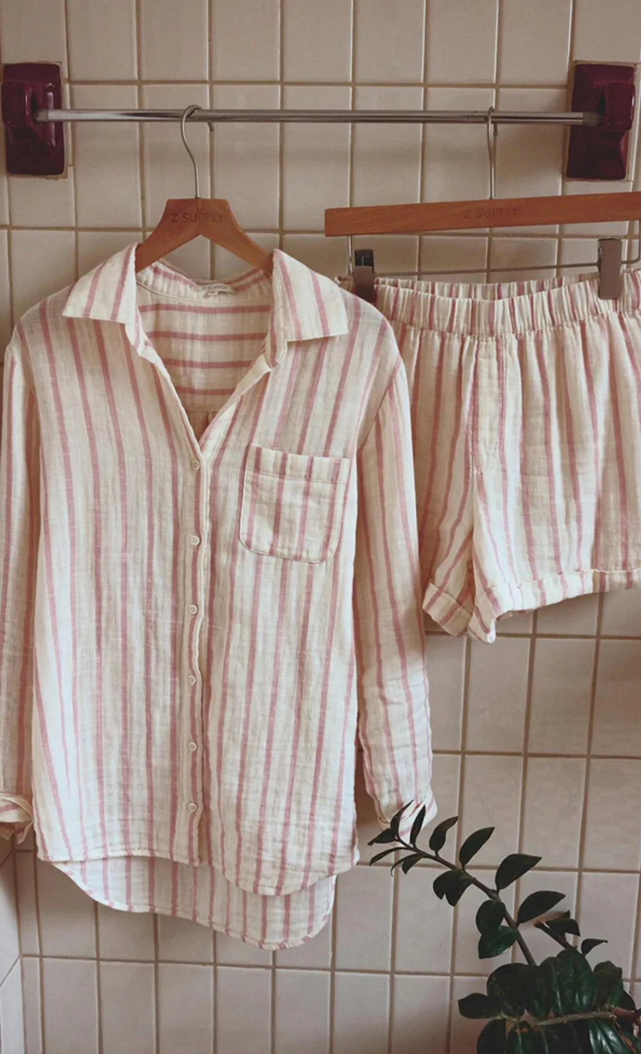 Morning Stripe Short - Bone (FINAL SALE) Non-Binding Fit Comfort Wear Fit