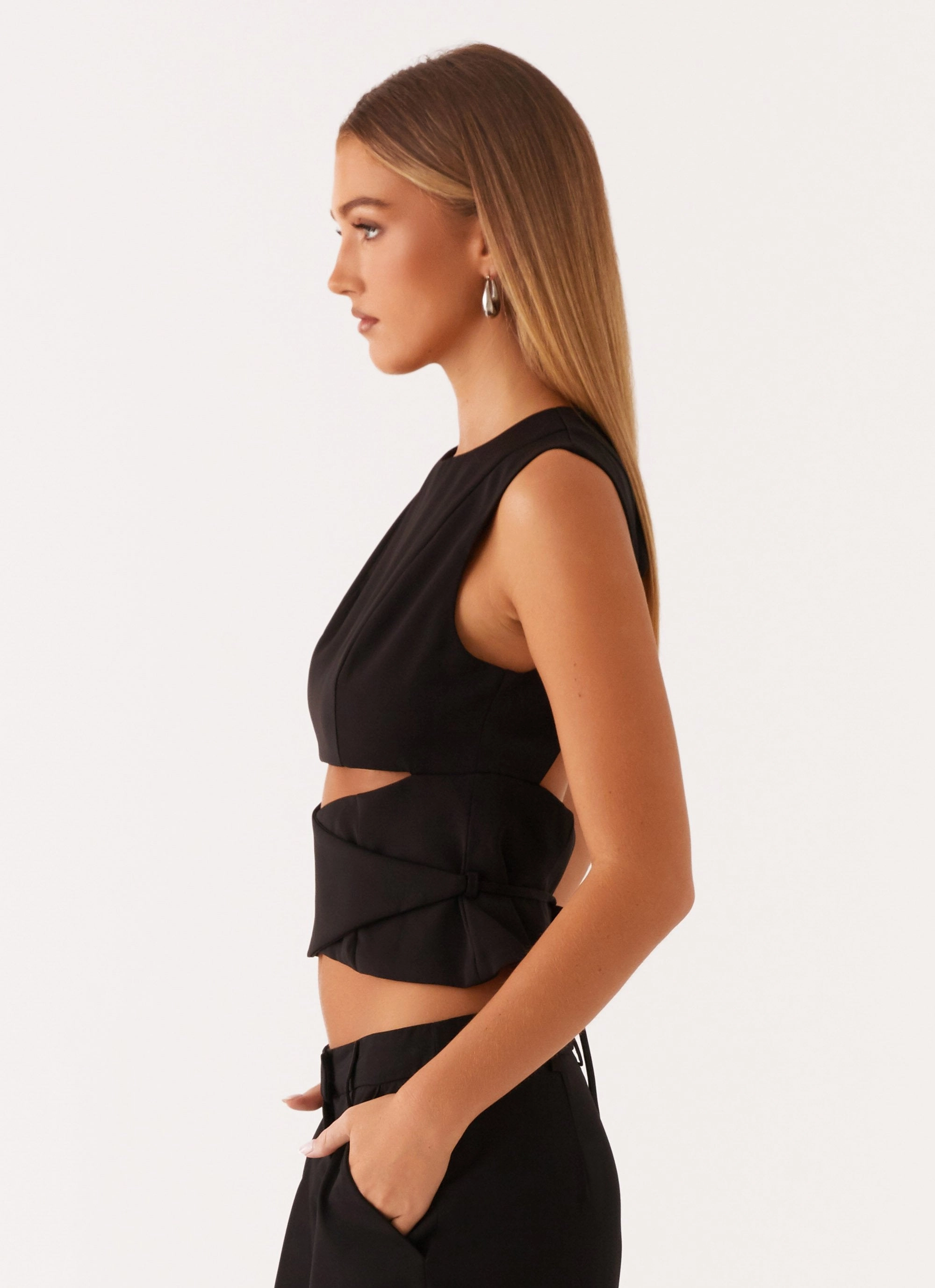 Flexible Knit Blend Cyra Wrap Top - Black