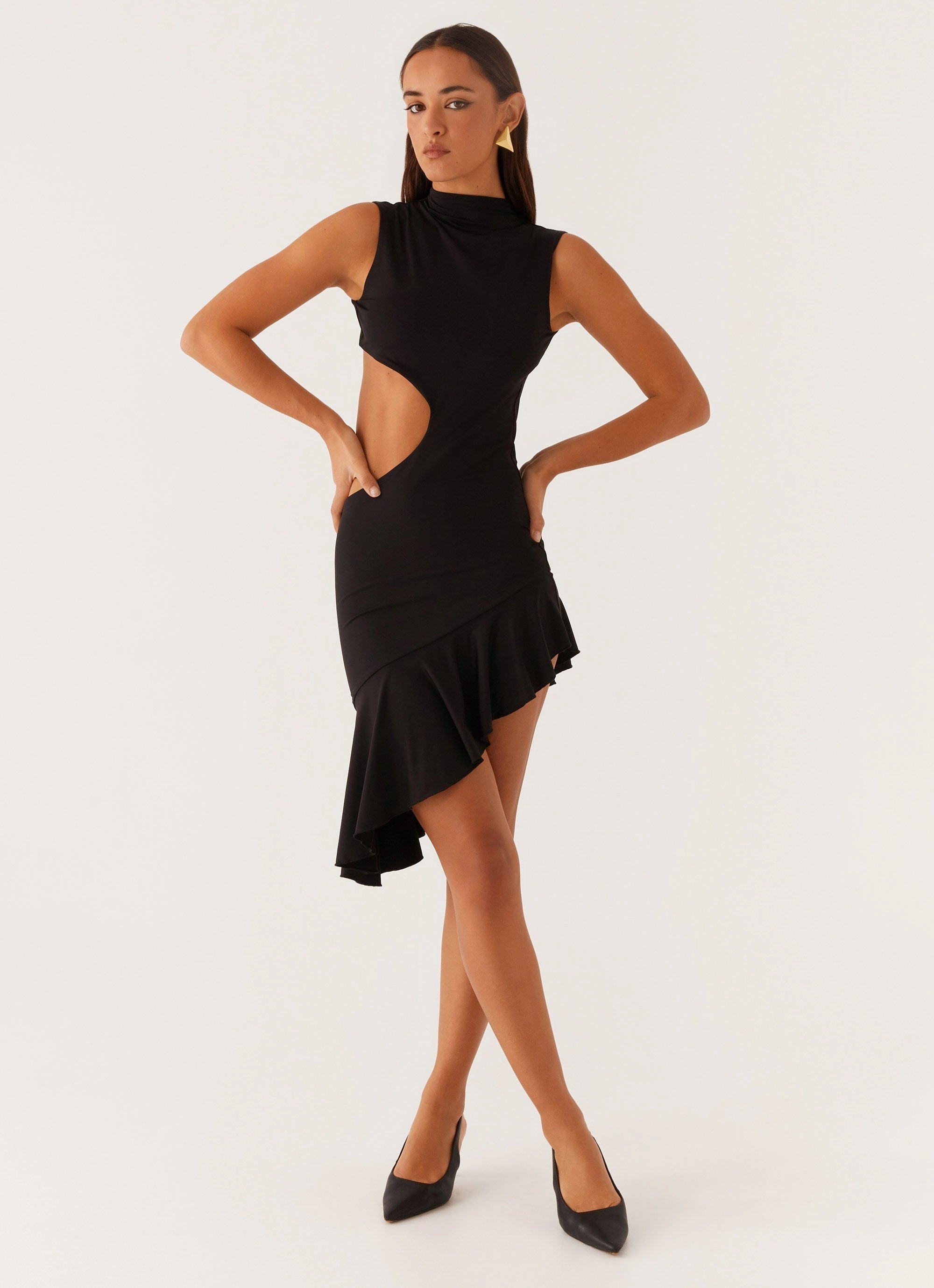 Natara Cut Out Midi Dress - Black Sporty Look