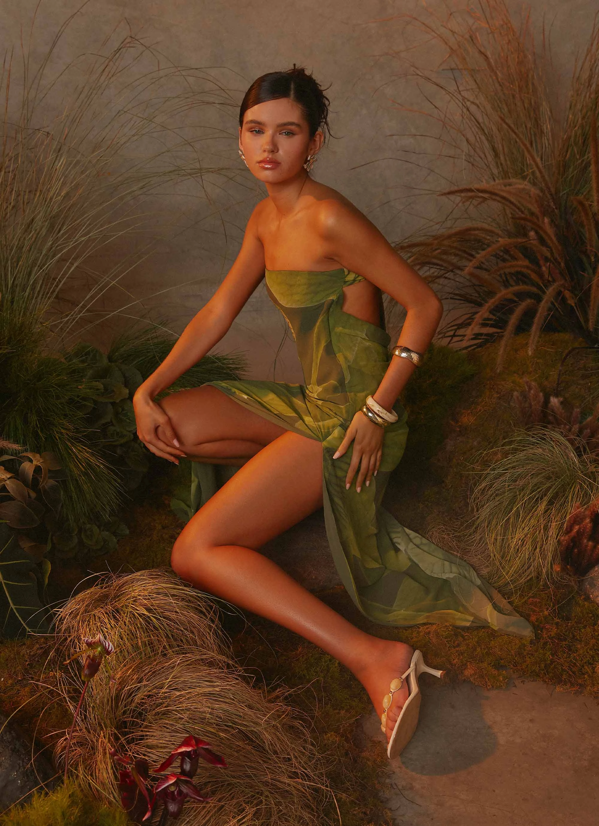 Nettle Maxi Dress - Tropic Floral Layered-Sleeve Velvet-Sleeve