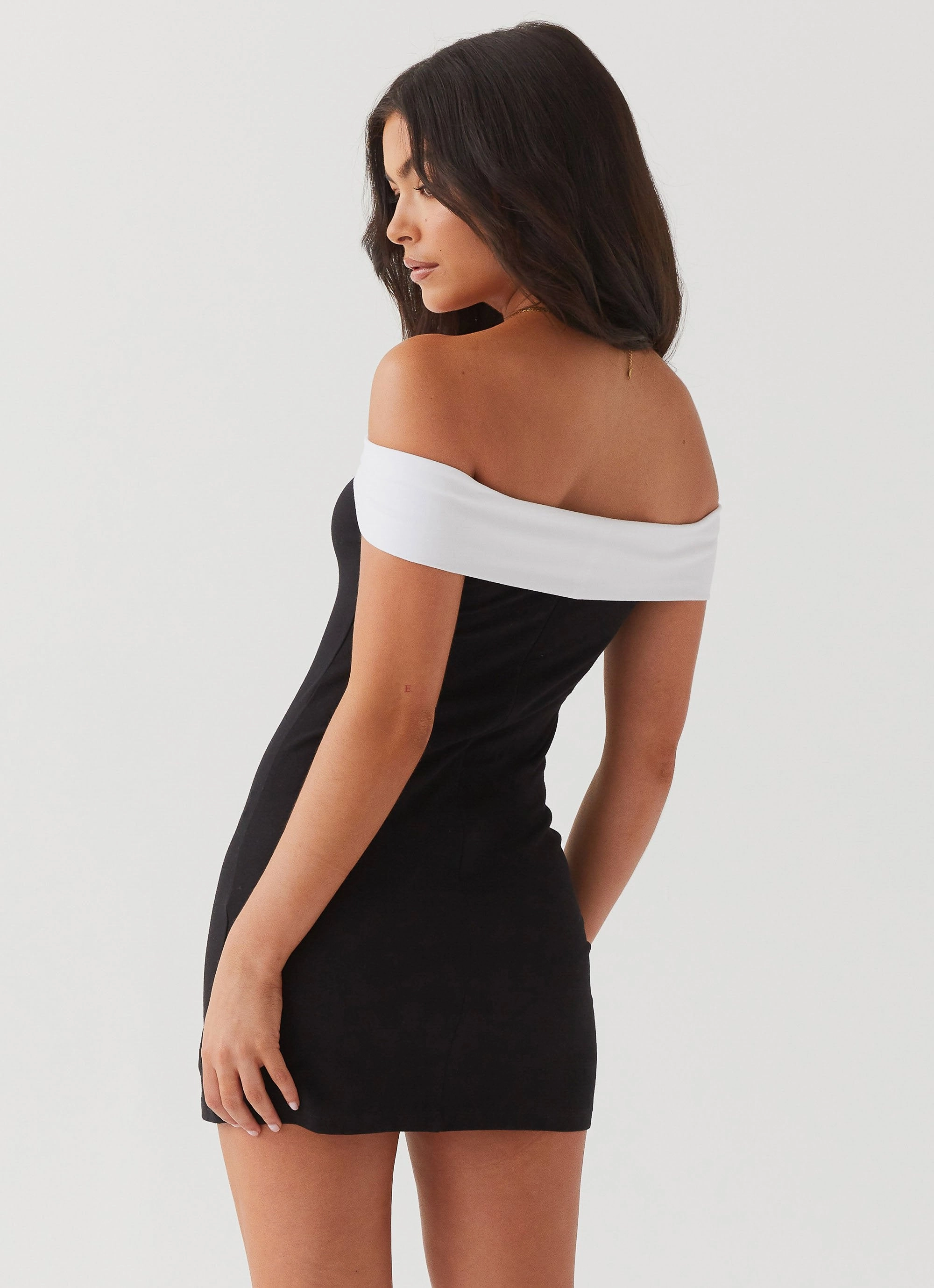 Sharp Edge Silky Finish Diamonds and Pearls Mini Dress - Black