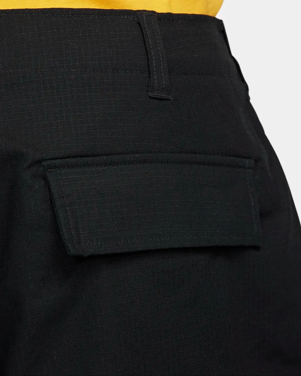 Nike SB Kearny Cargo Shorts in Black