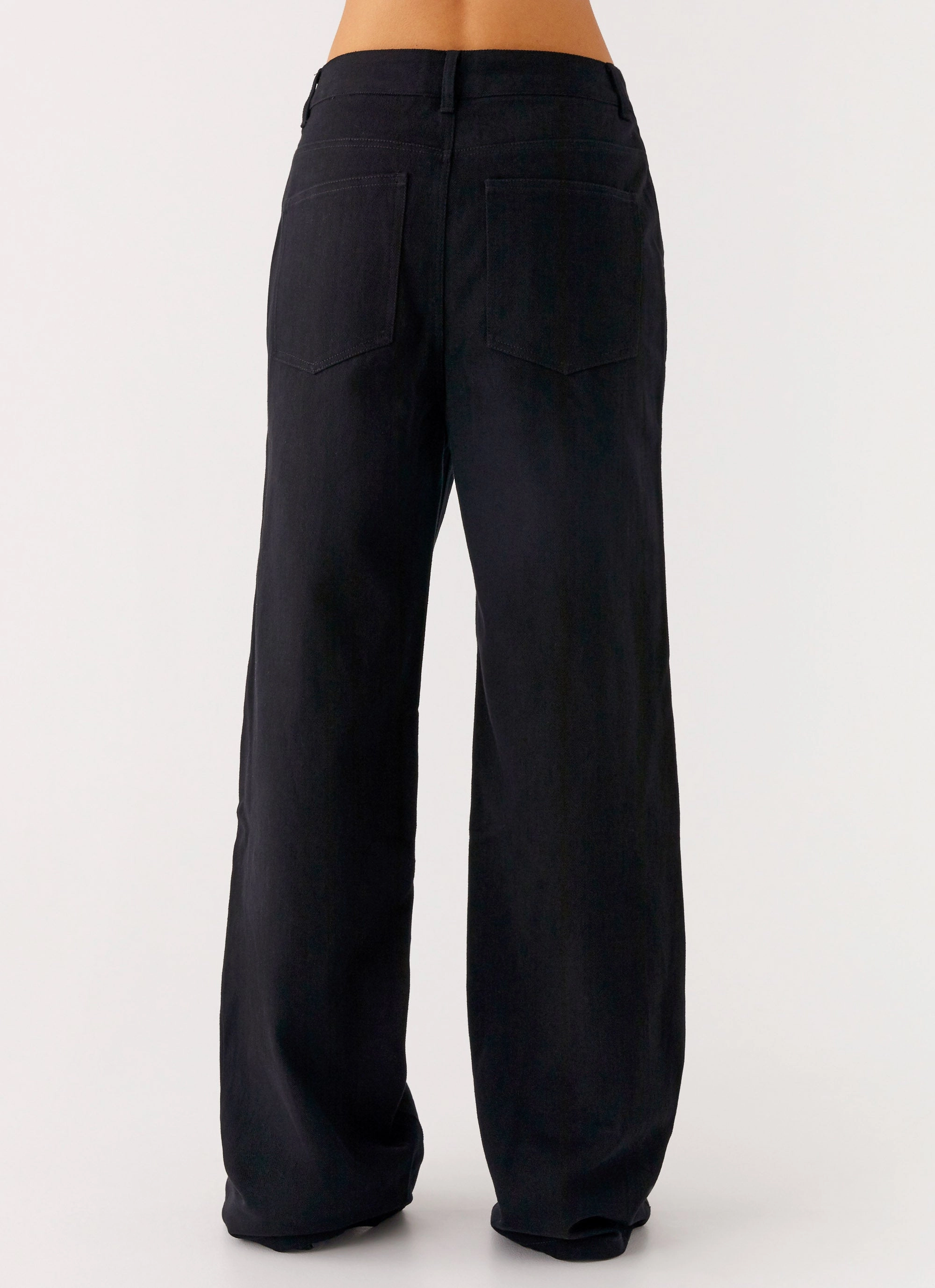 Back Again Straight Leg Denim Jeans - Black Comfort Focused