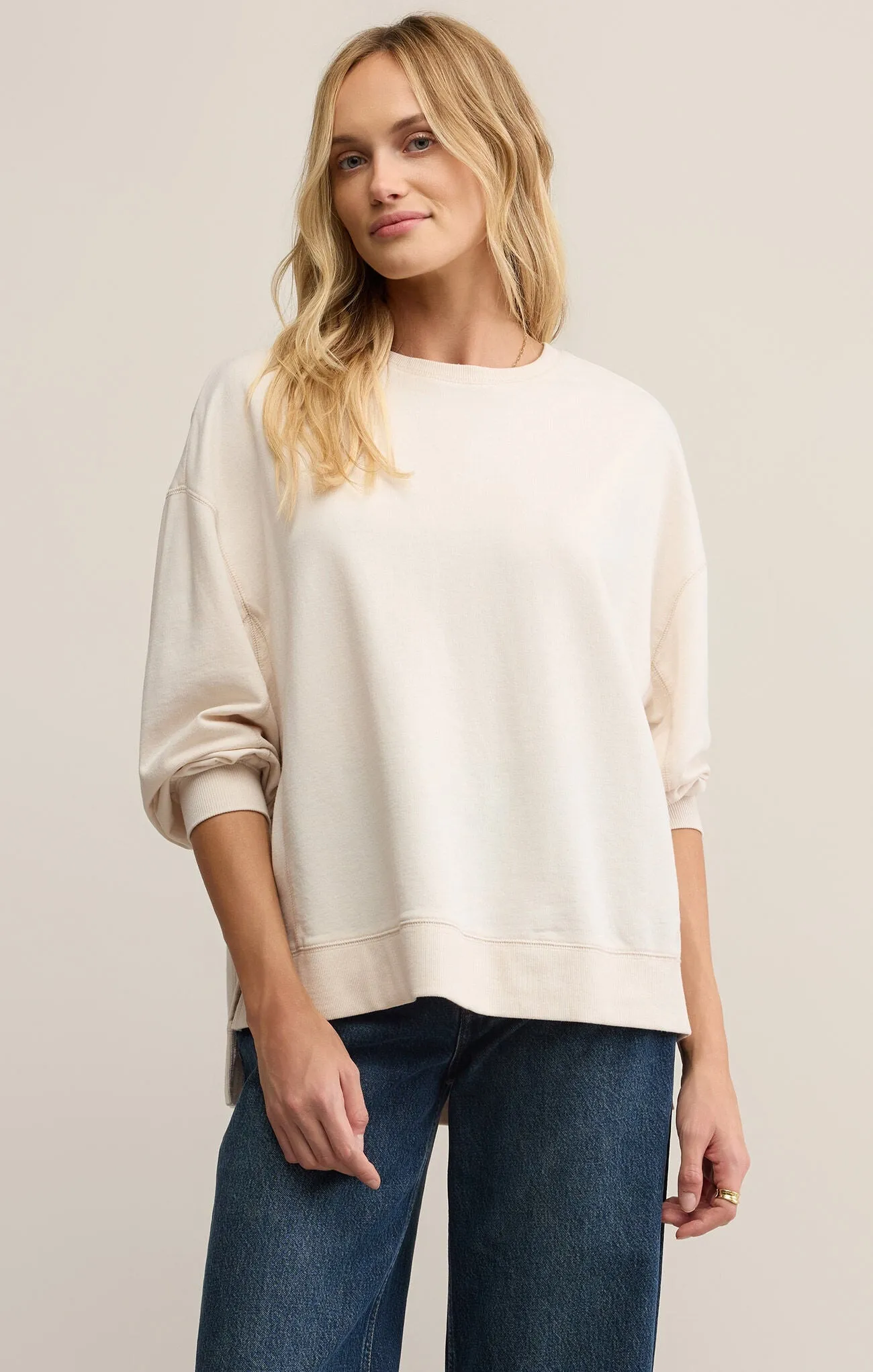 Modern Weekender- Crystal Non Restrictive Mobility