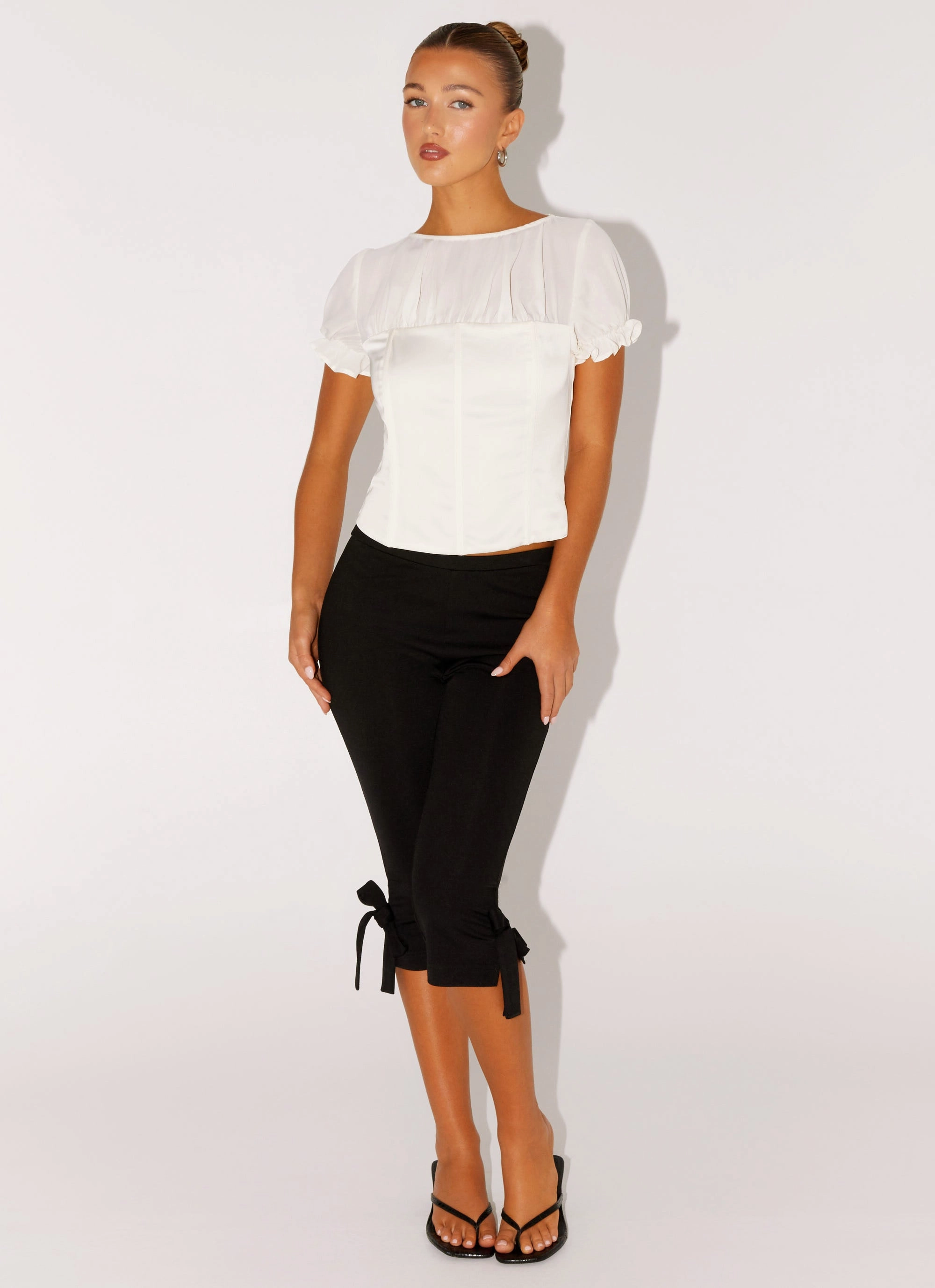 Light Fabric Avalee Top - Ivory