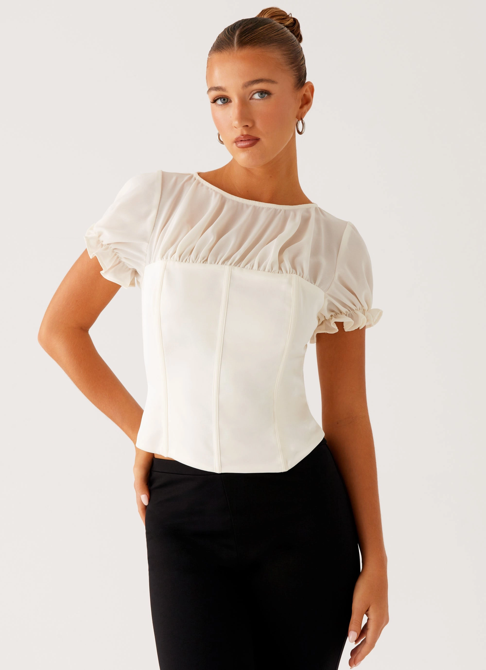 Avalee Top - Ivory OdorResistant Contemporary Cut