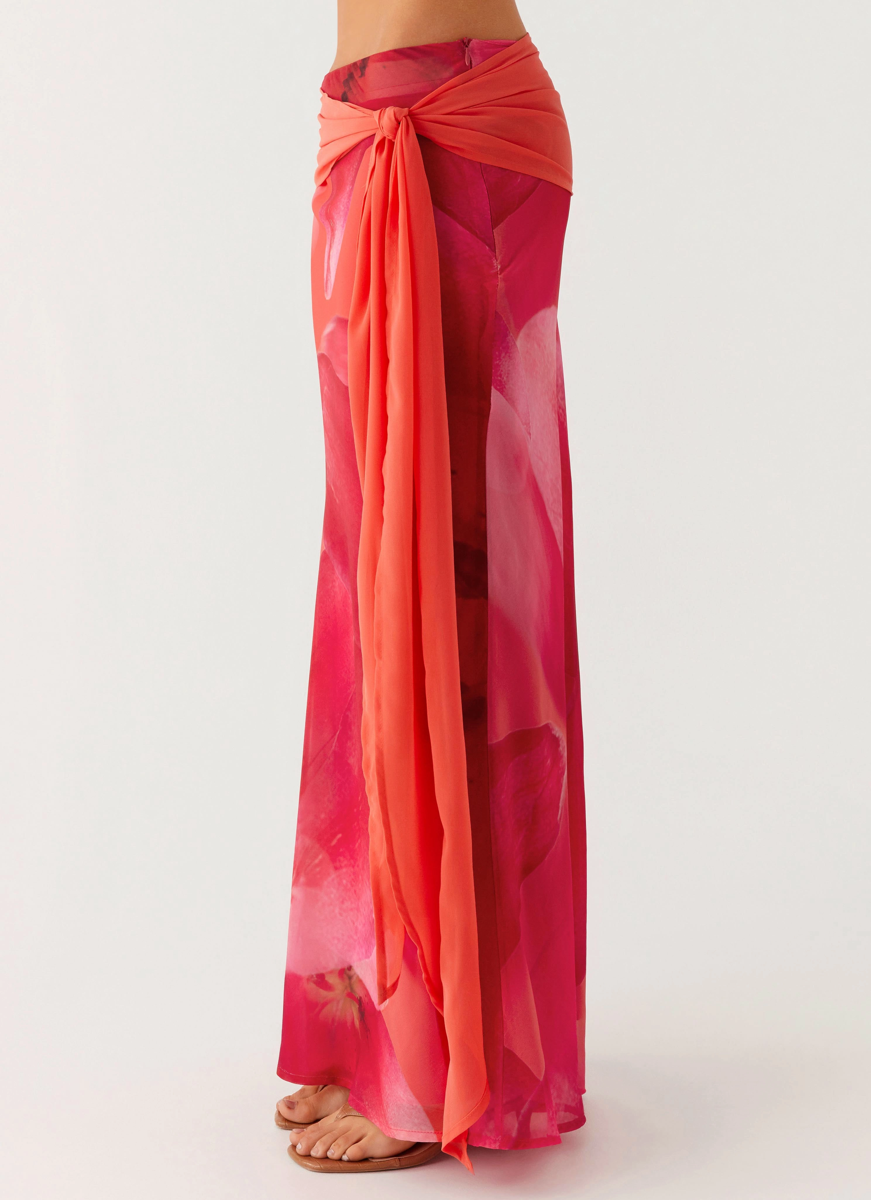 Casual Performance Wear DoubleLayeredFabric Raya Maxi Skirt - Peach Watermelon Flower
