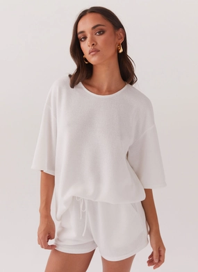 Effortless Look Ocean Waves Oversized Knit Tee - White