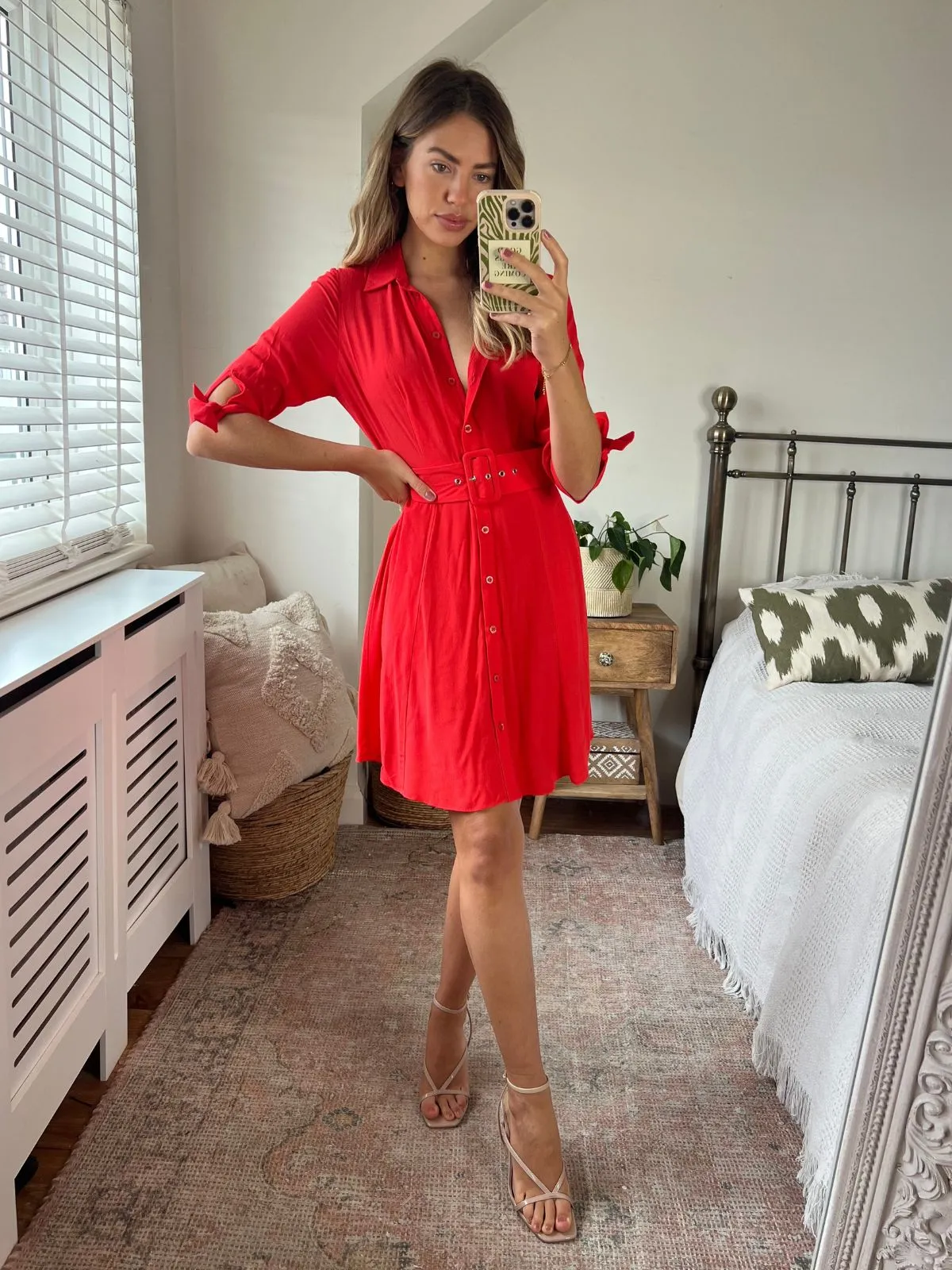 Flare Breeze Olivia Mini Belted Shirt Dress / Red