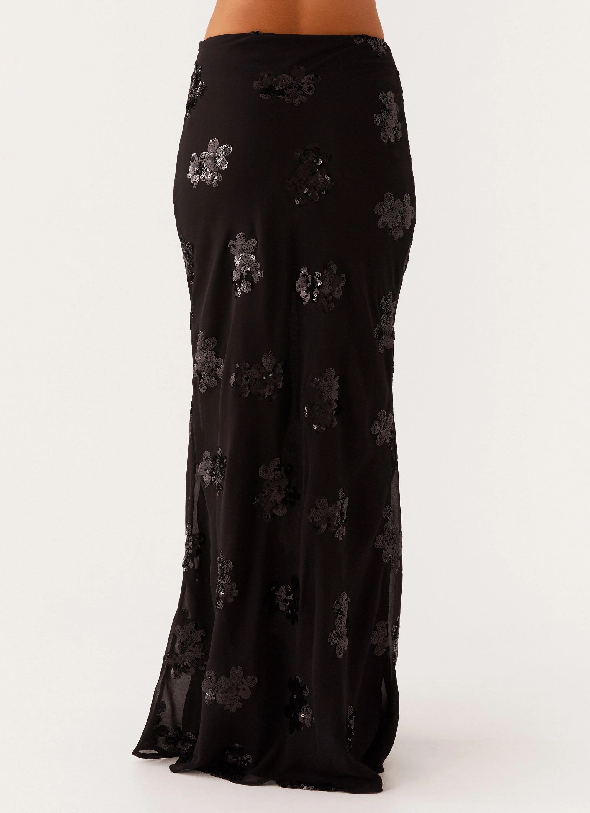 flowy silhouette Only Girl Sequin Maxi Skirt - Black