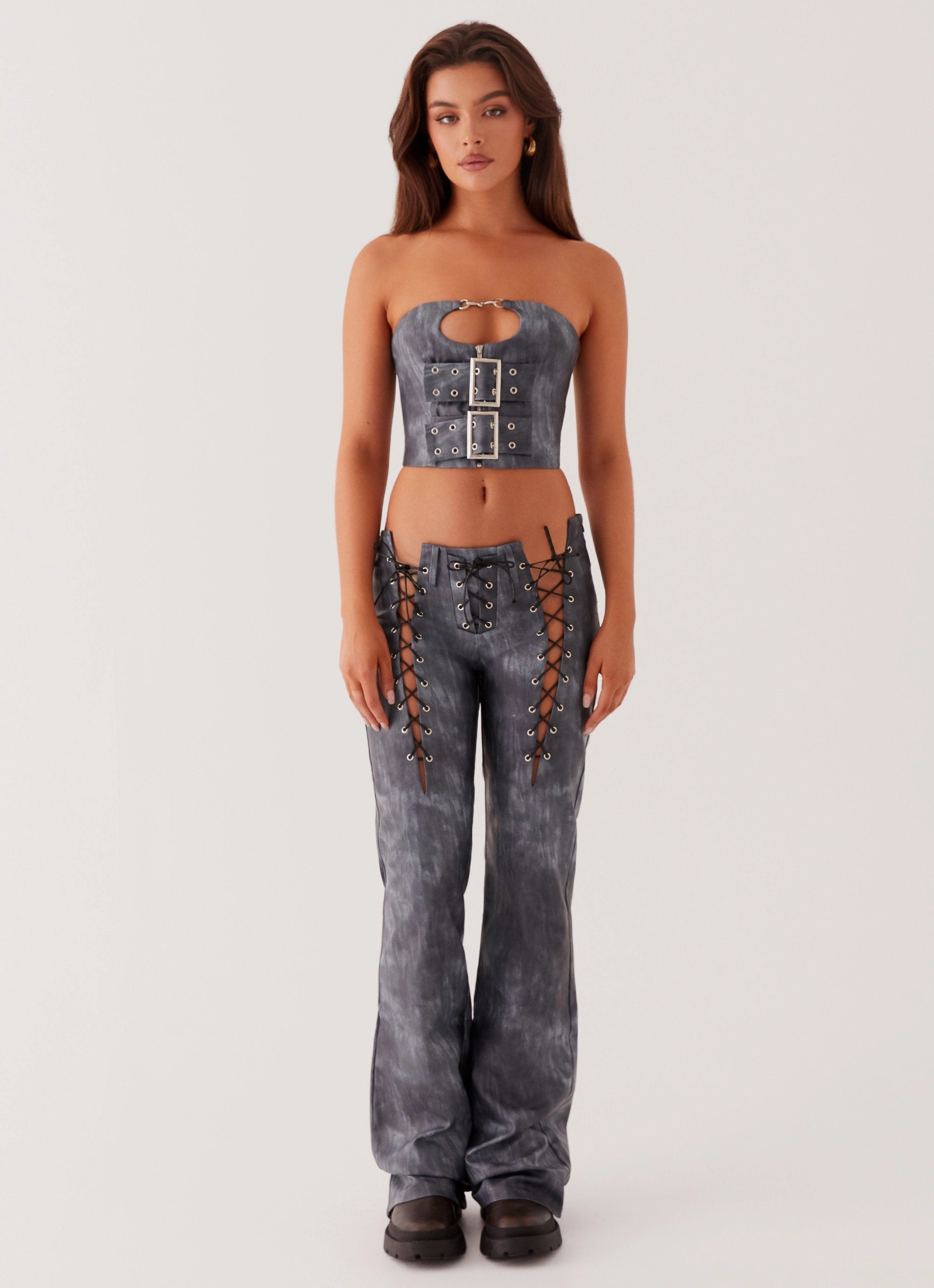 Better When I'm Dancing Belt Top - Graphite Sustainable Textile